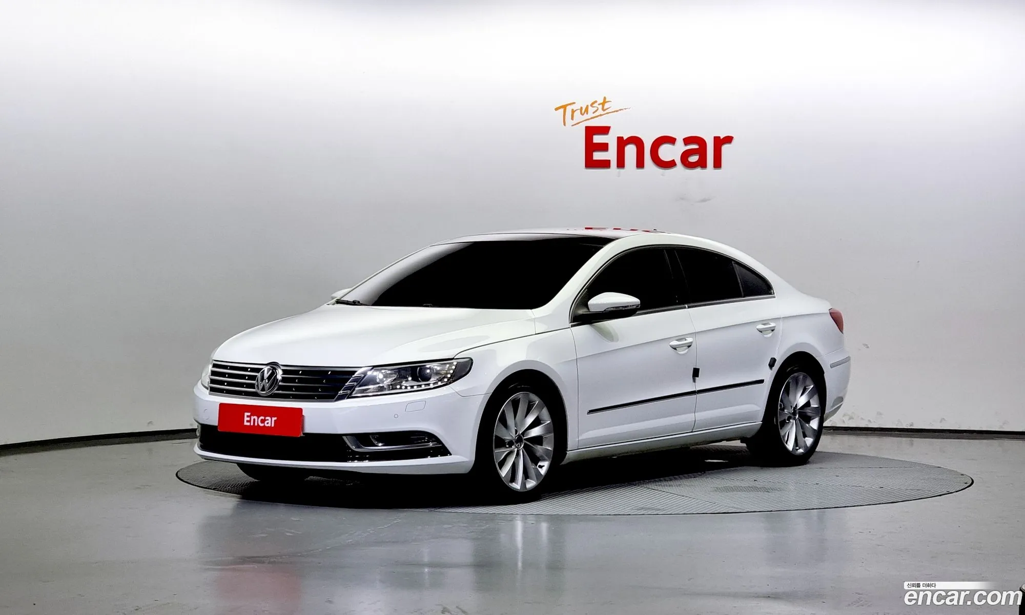 Volkswagen New Cc 20 Tdi Bluemotion 4Motion - фотография 8018870