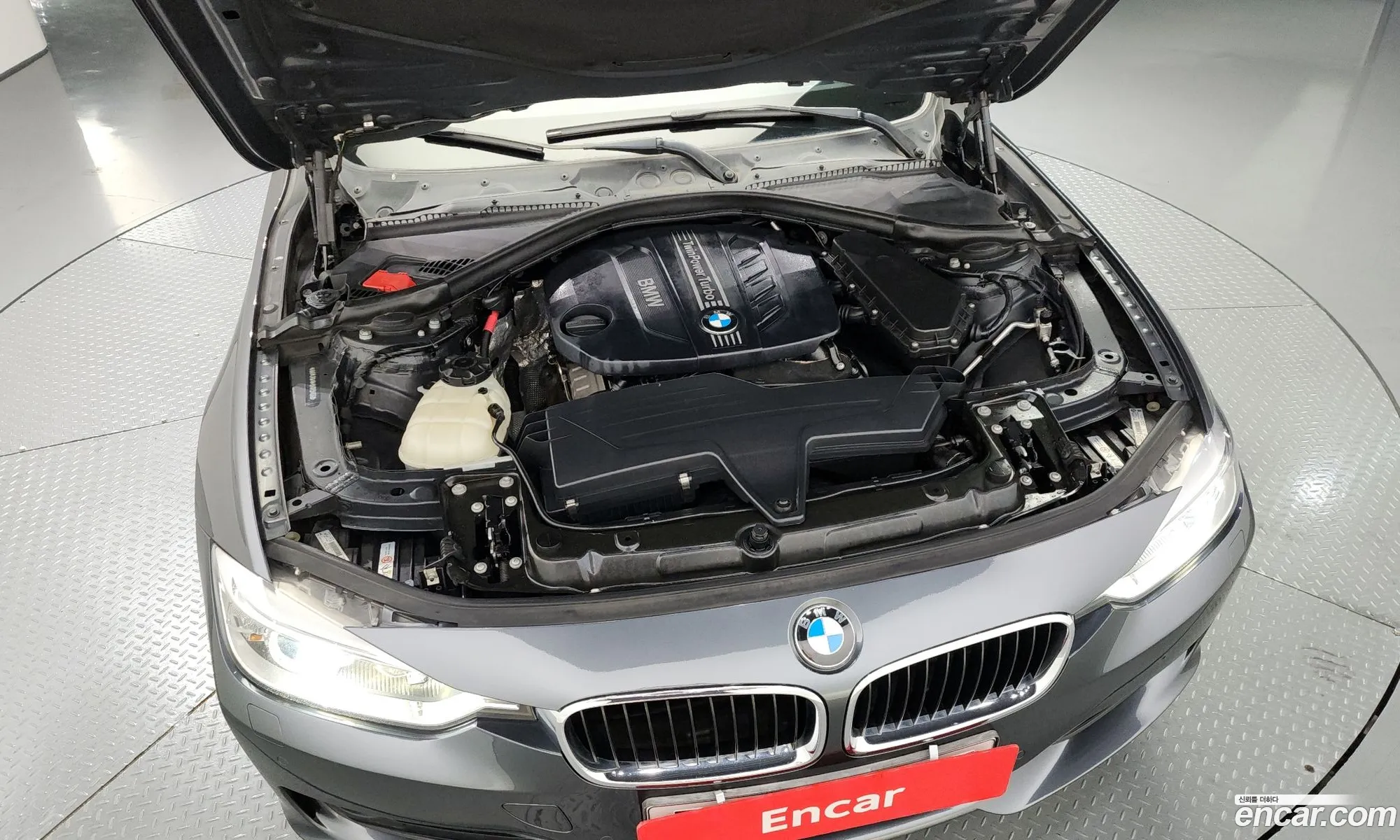 BMW 3 Series F30 320D xDrive Touring - фотография 18229582