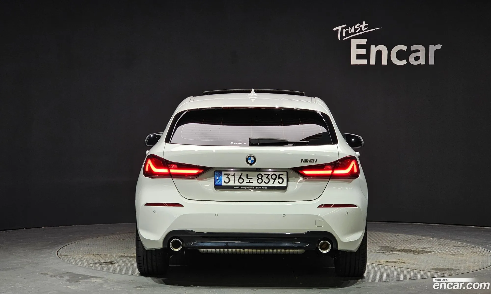 BMW 1 Series F40 120I Sports - фотография 6913925
