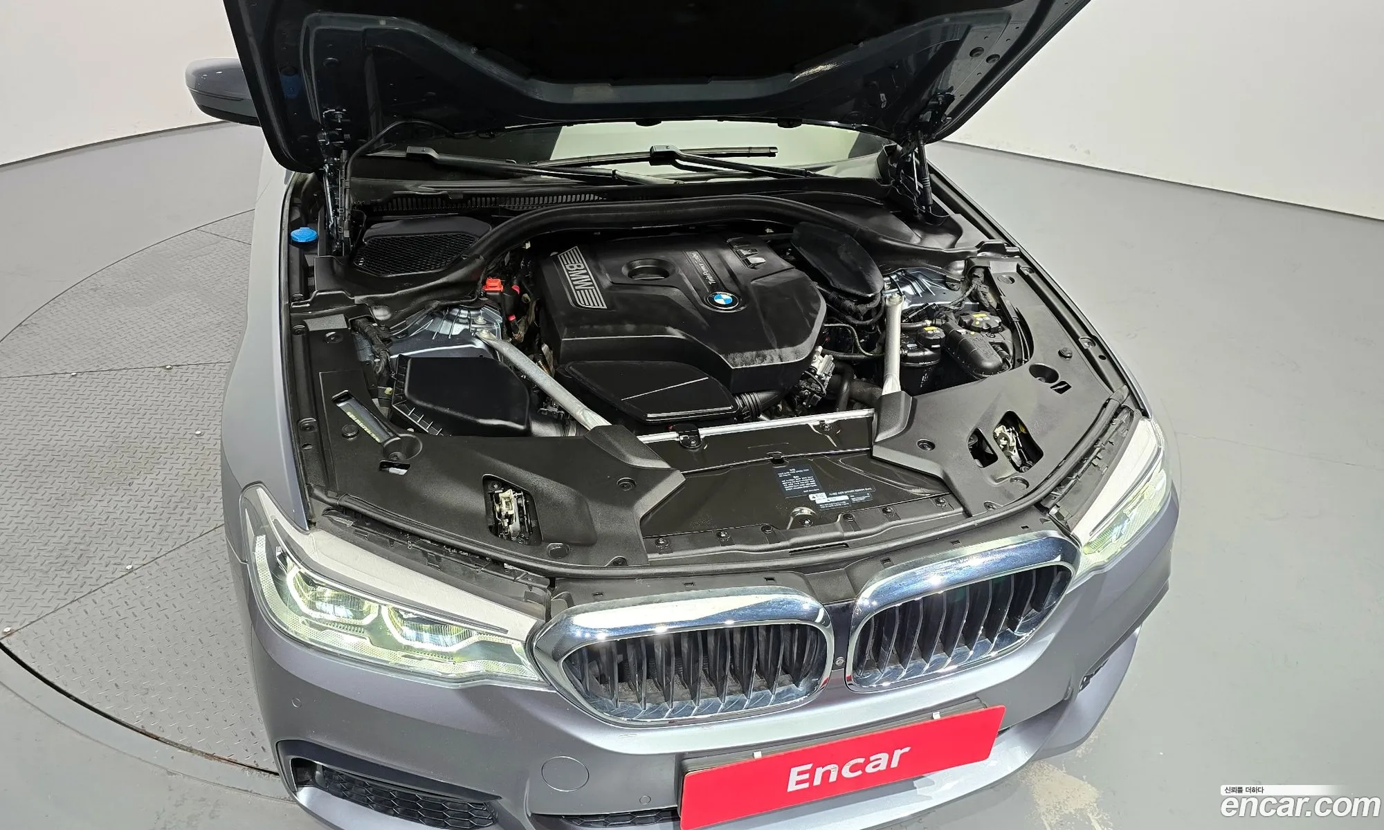 BMW 5 Series G30 530I xDrive M Sport Plus - фотография 6117703