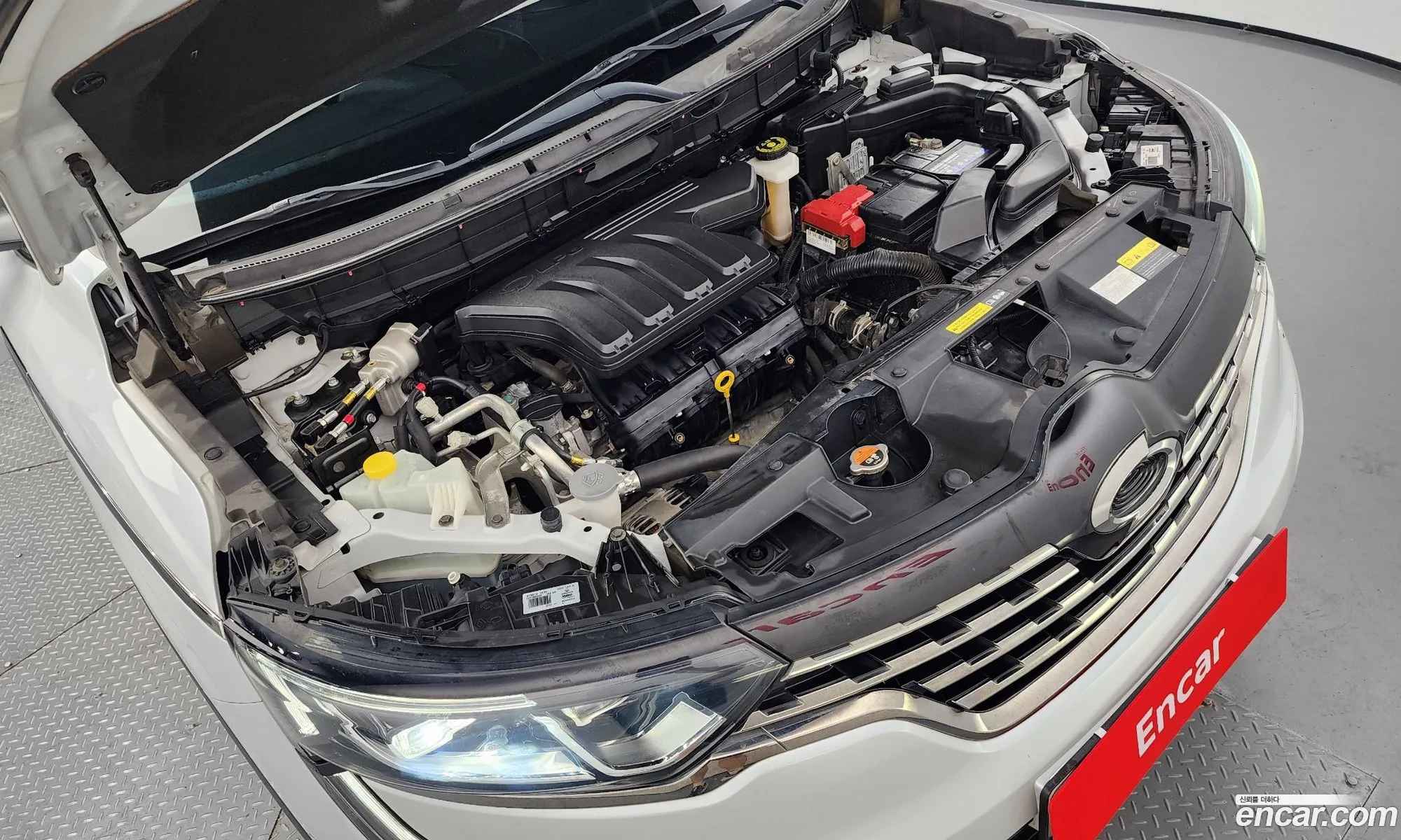 Renault Korea Samsung The New Qm6 20 Lpe Re Signature 2Wd - фотография 7562264