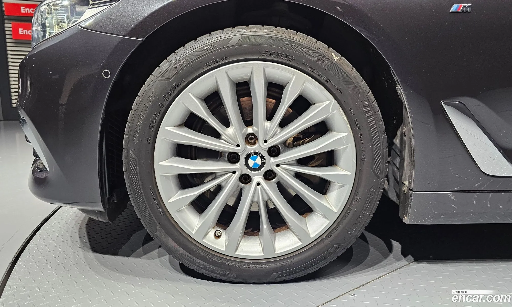 BMW 5 Series G30 520D Luxury Plus - фотография 8372865