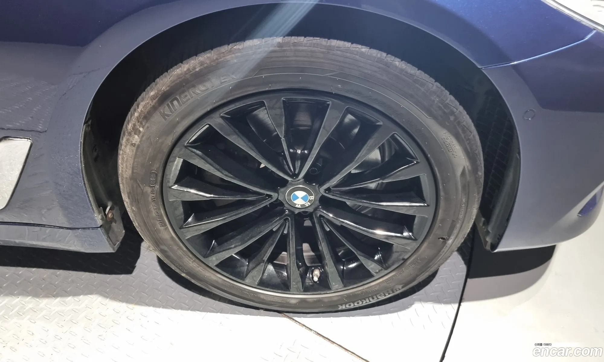 BMW 5 Series G30 520D Luxury Special Edition - фотография 8445172