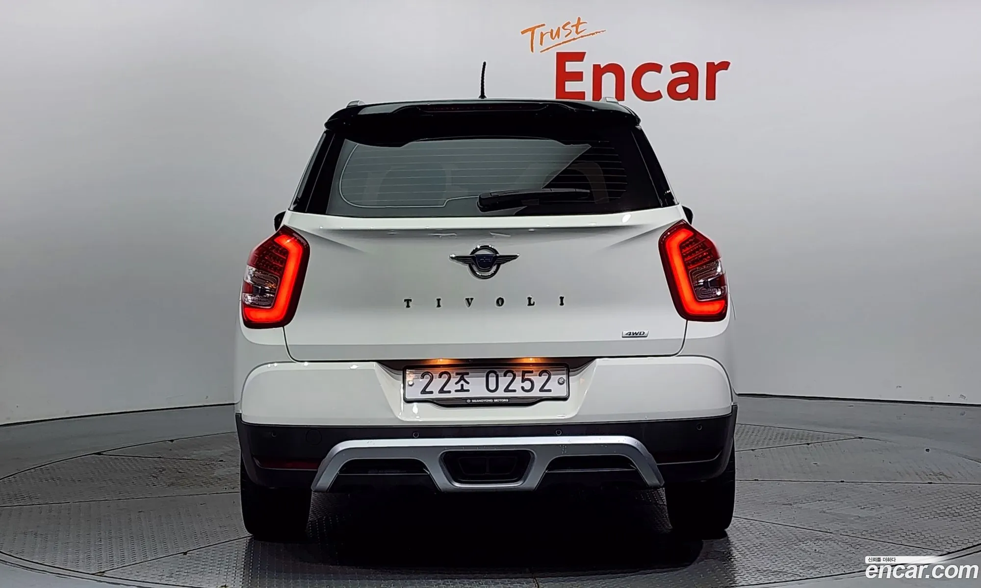 Kg Mobility Ssangyong Tivoli Air Diesel Rx 4Wd - фотография 7223266