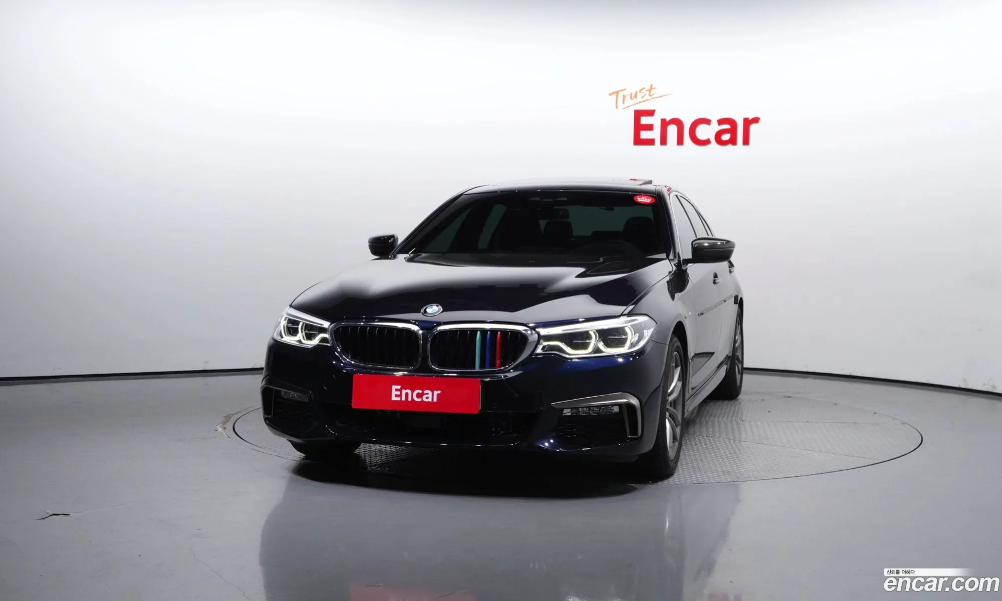 BMW 5 Series G30 530I xDrive M Sports - фотография 7930150