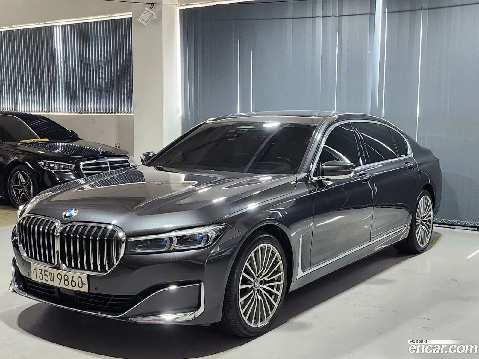 BMW 7 Series G11 730Ld xDrive Design Pure Excellence - фотография 7671231