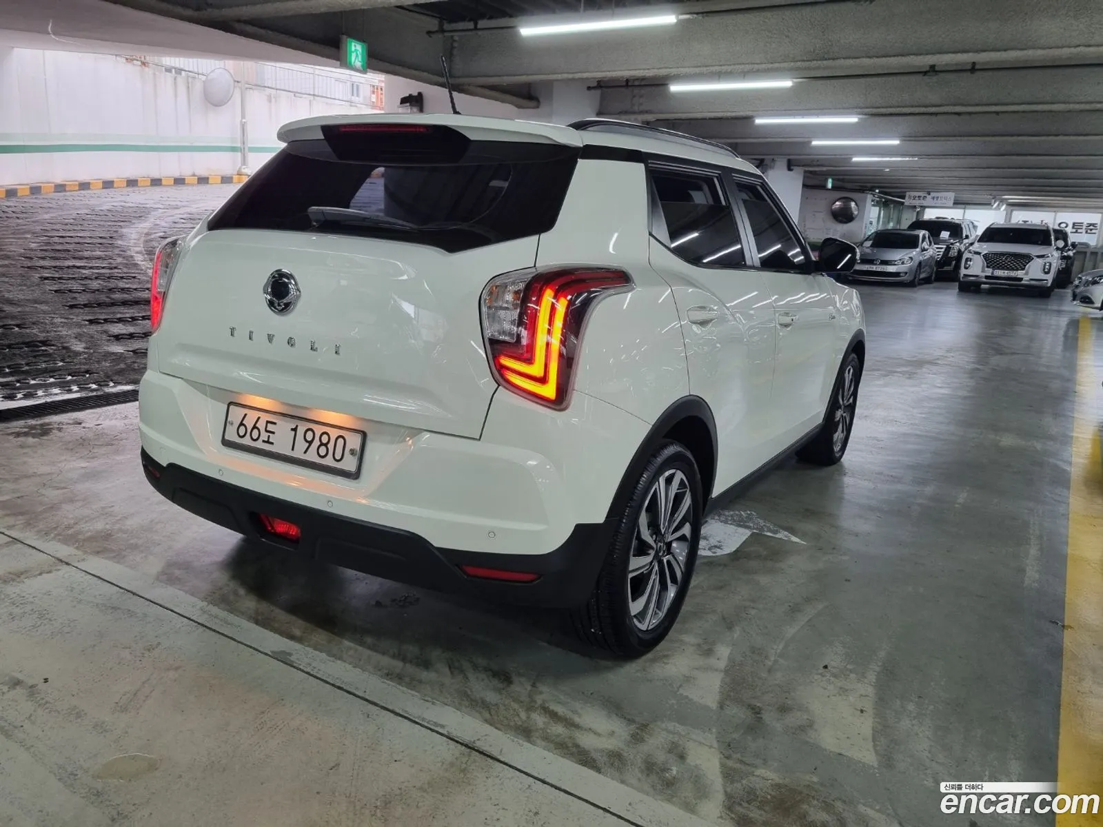 Kg Mobility Ssangyong Very New Tivoli Gasoline 15 4Wd V5 - фотография 8447390