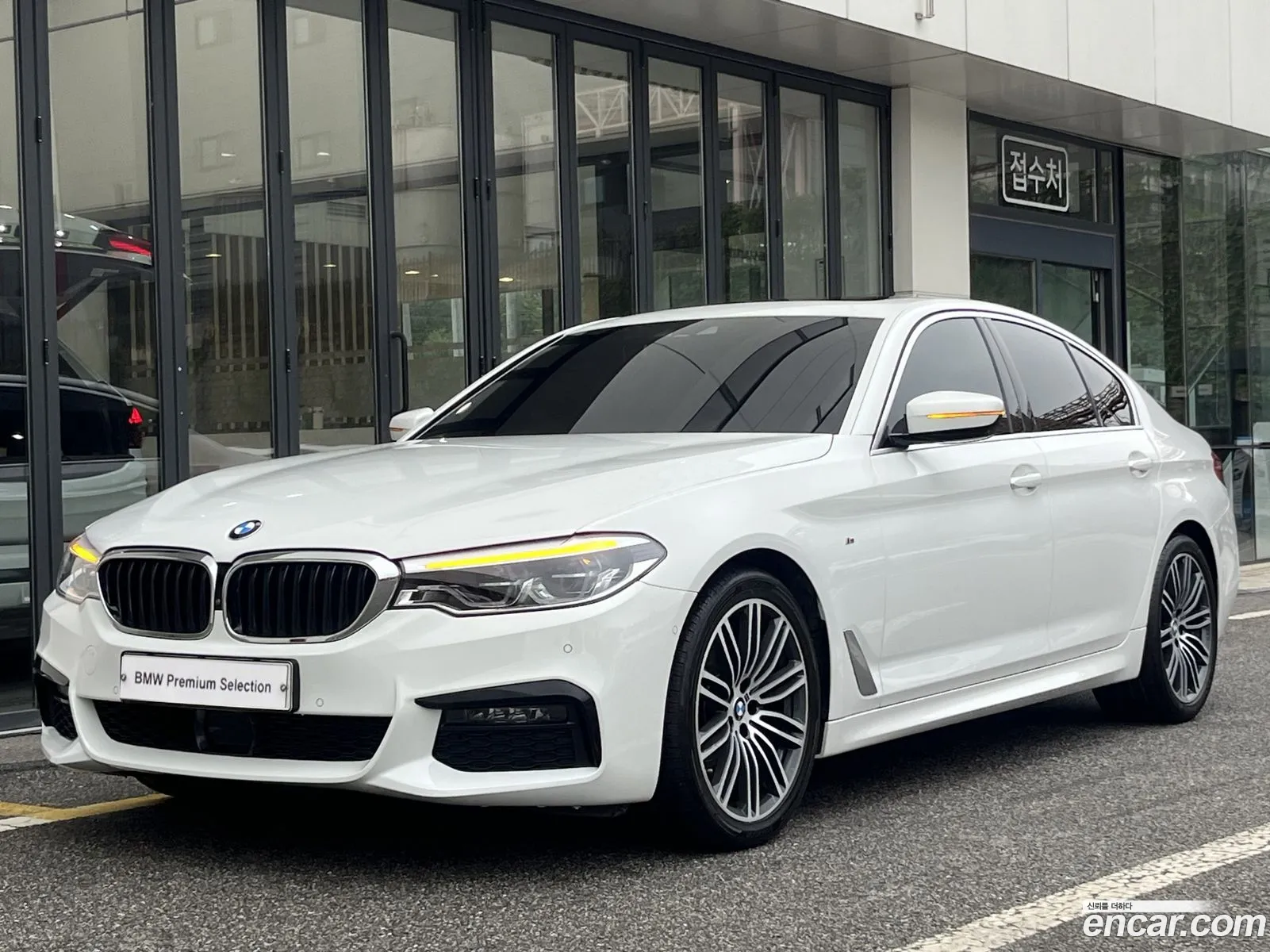 BMW 5 Series G30 520D M Sports Plus - фотография 4820167