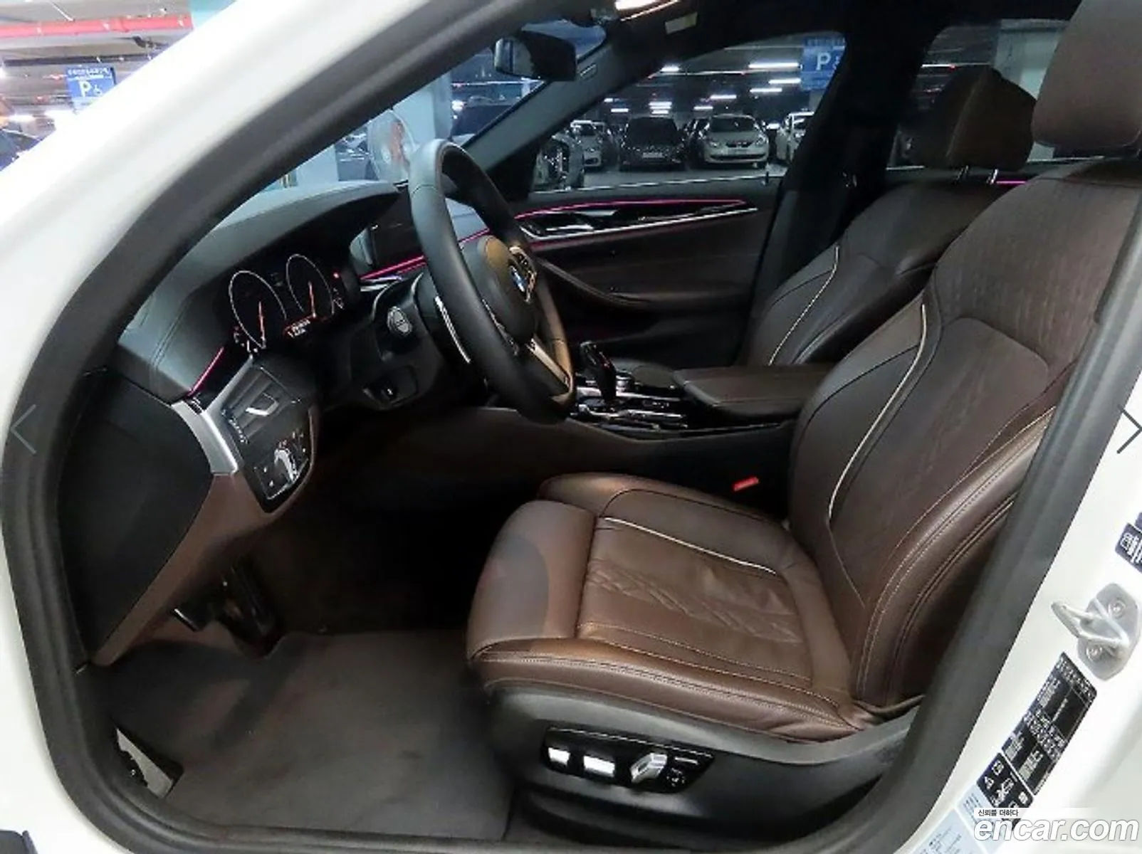 BMW 5 Series G30 530I xDrive M Sport Plus - фотография 18251836