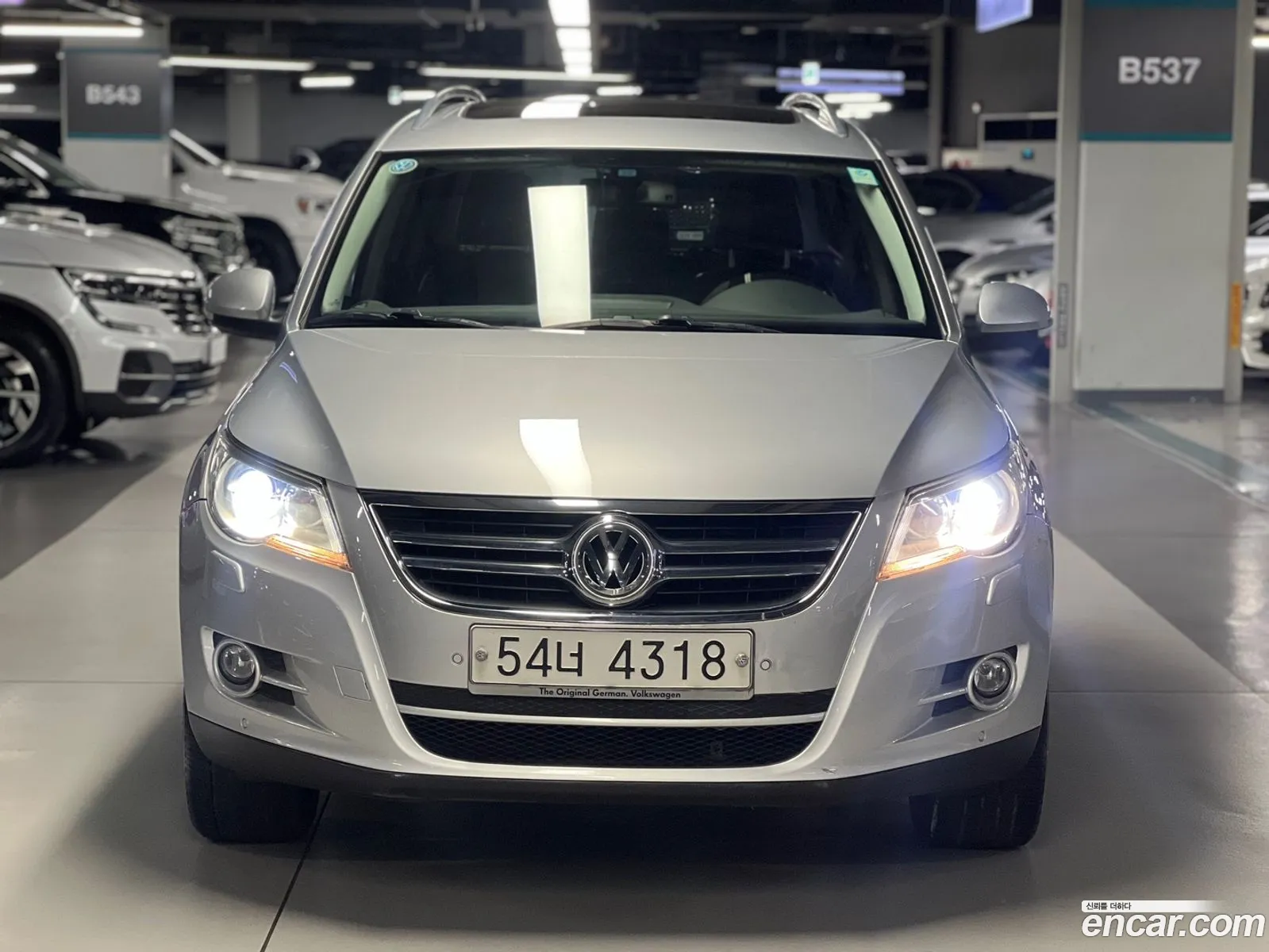 Volkswagen Tiguan 20 Tdi 5N - фотография 7863292