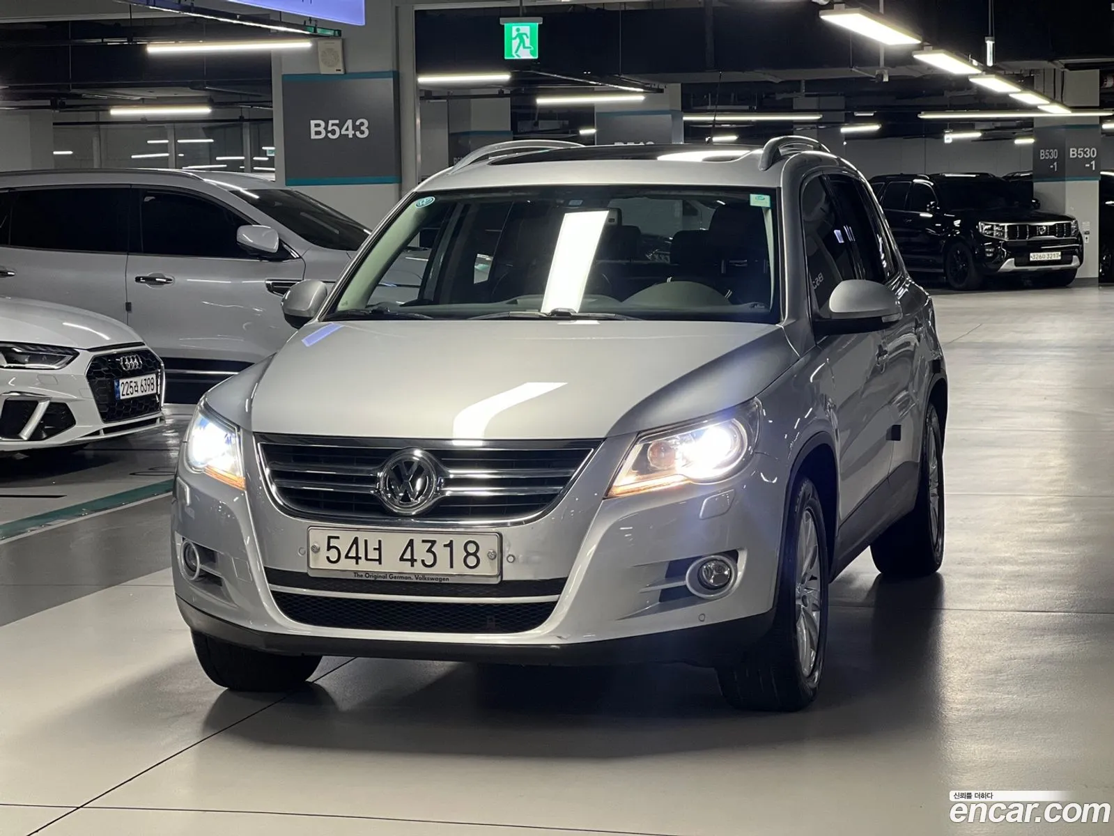 Volkswagen Tiguan 20 Tdi 5N - фотография 7863294