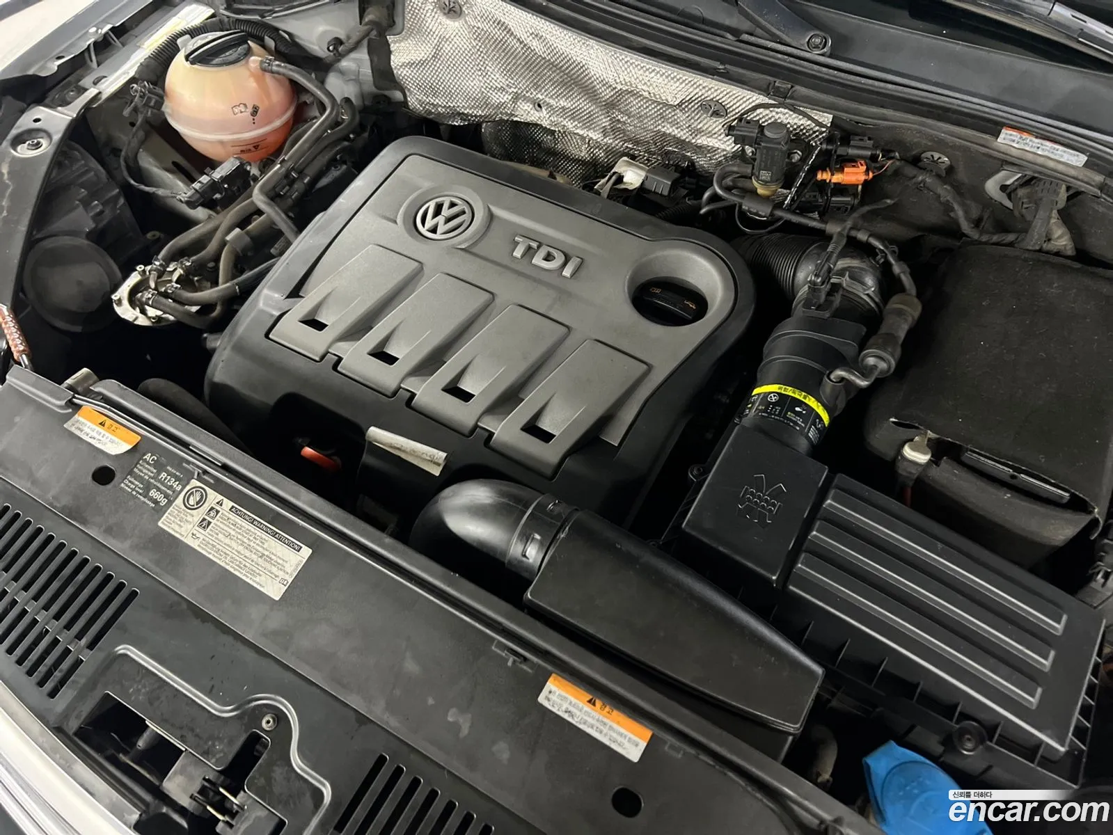 Volkswagen Tiguan 20 Tdi 5N - фотография 7863297