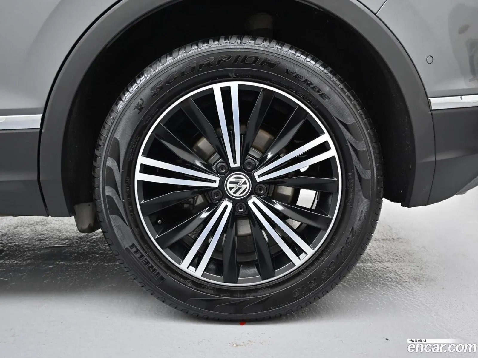 Volkswagen Tiguan 2Nd Generation 20 Tdi 4Motion Premium - фотография 8306894