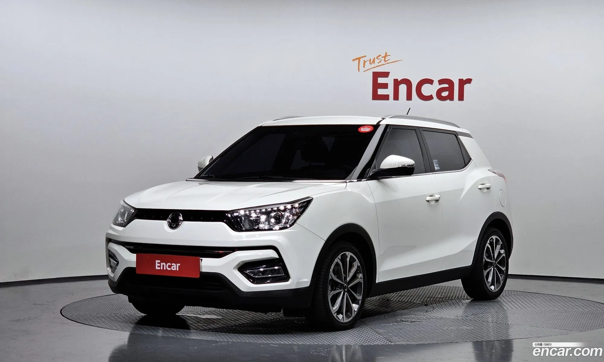 Kg Mobility Ssangyong Tivoli Armor Gear Edition 2Wd - фотография 8336467
