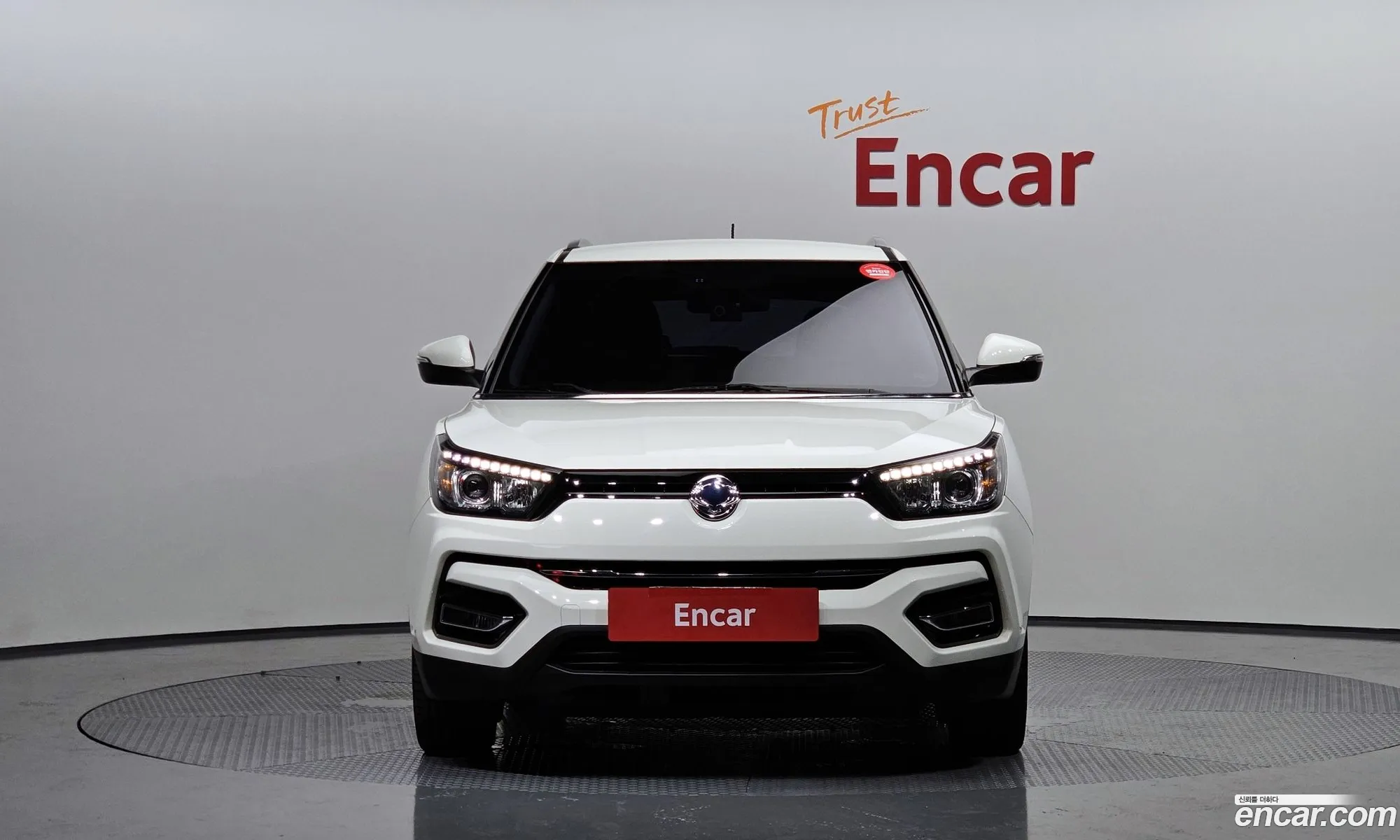 Kg Mobility Ssangyong Tivoli Armor Gear Edition 2Wd - фотография 8336469