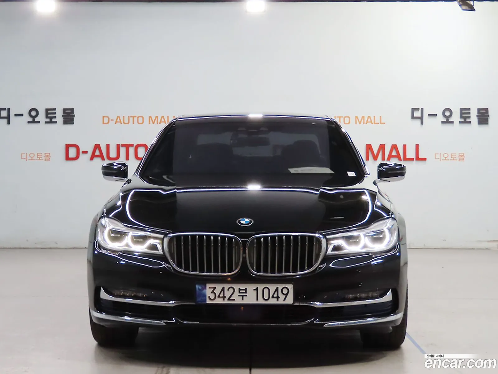 BMW 7 Series G11 750Li xDrive - фотография 7511590
