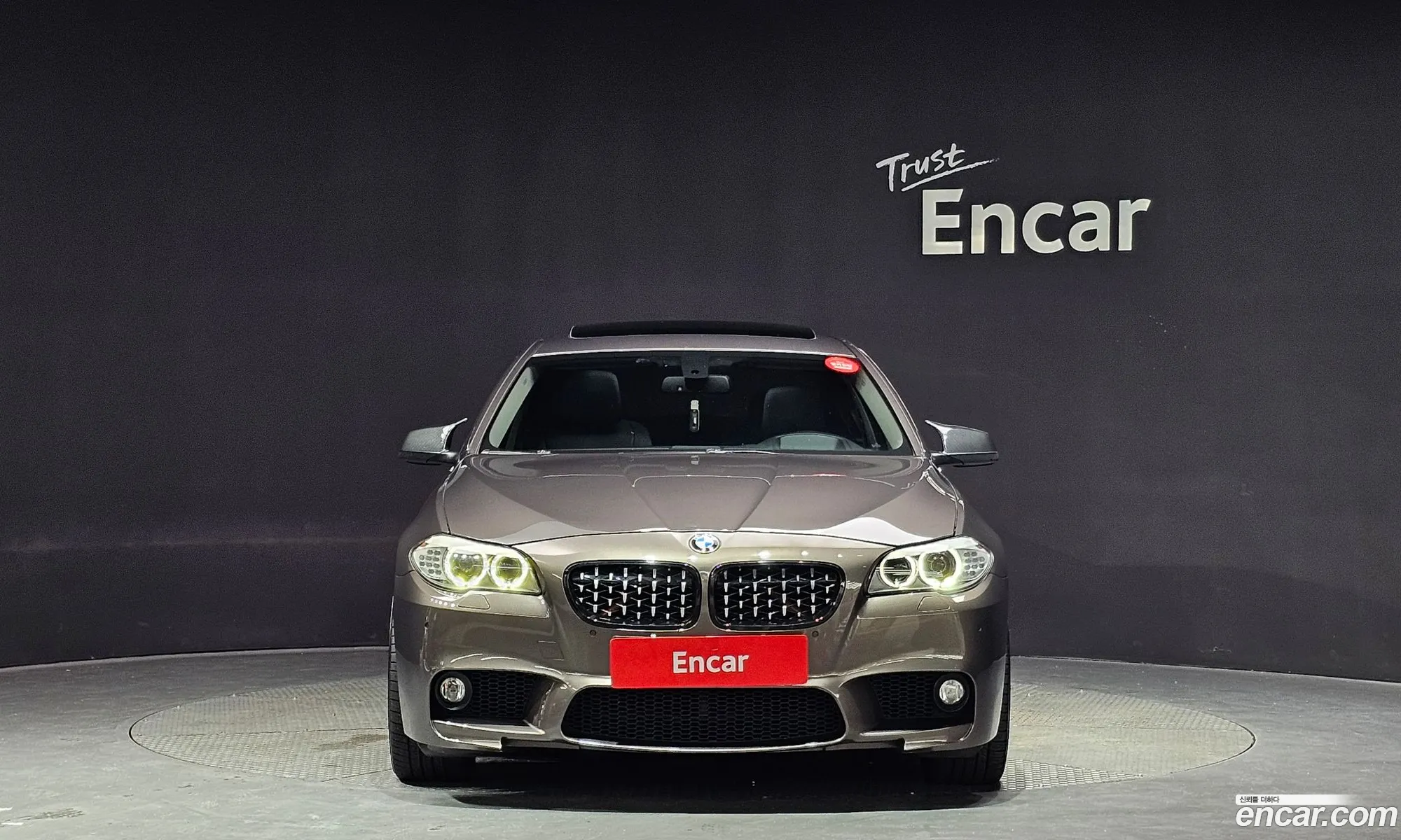 BMW 5 Series F10 528I xDrive - фотография 18338411
