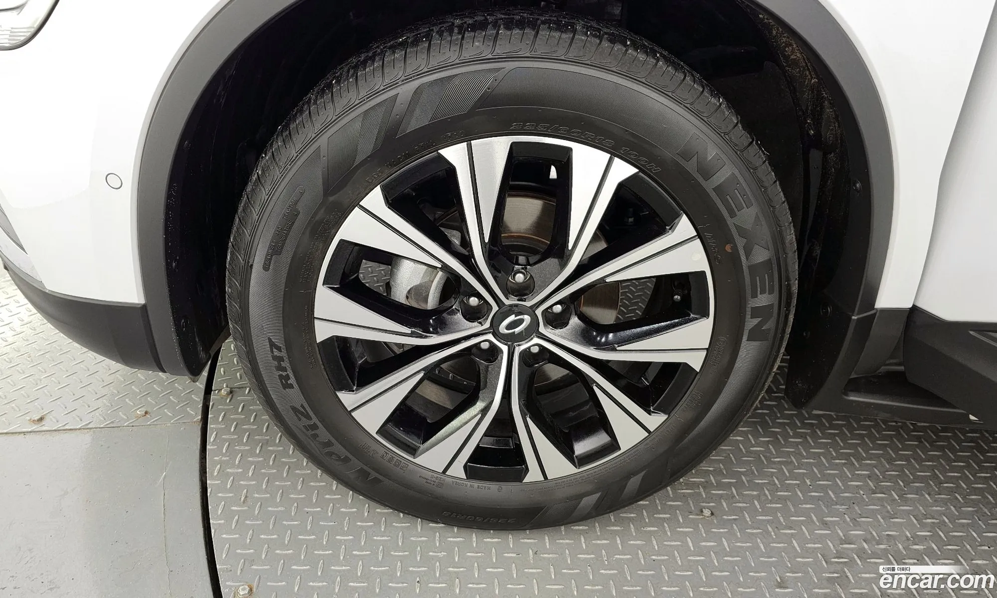 Renault Korea Samsung The New Qm6 20 Lpe Le 2Wd - фотография 8720591