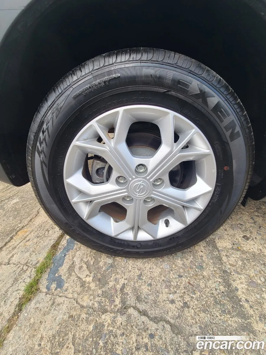 Kg Mobility Ssangyong Very New Tivoli Gasoline 15 2Wd V1 - фотография 6645582