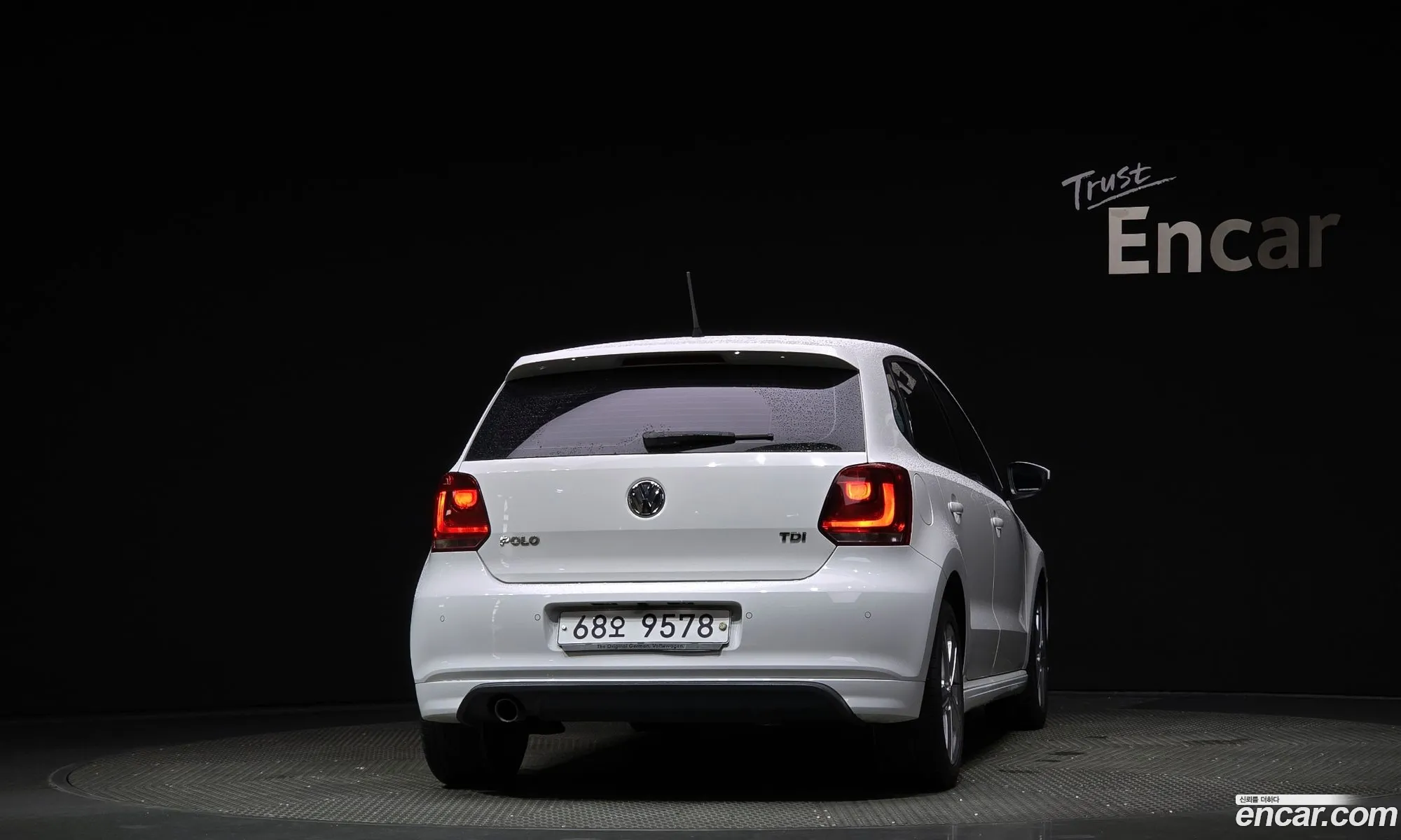 Volkswagen Polo 16 Tdi R-Line 5Th Generation - фотография 7888630