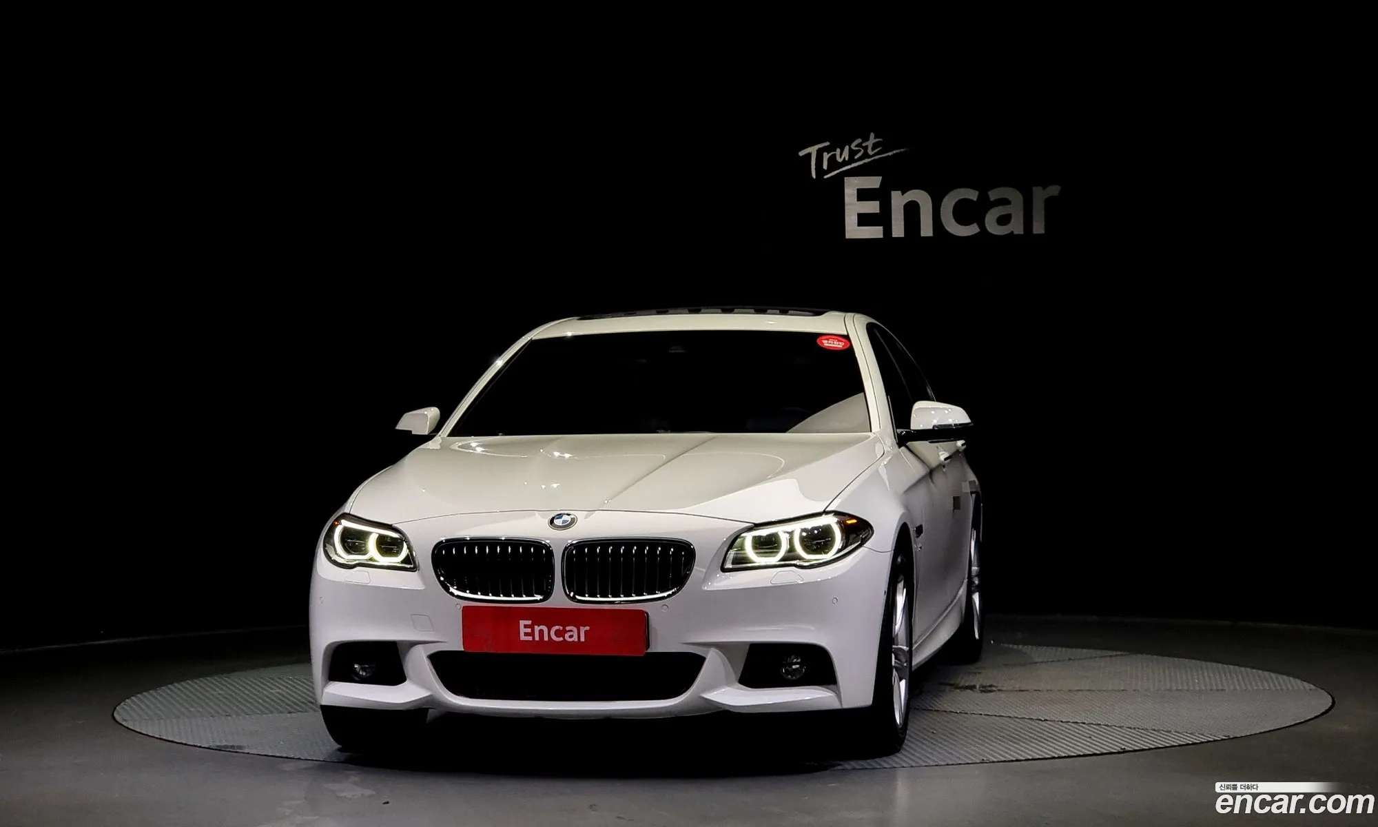 BMW 5 Series F10 528I M Aerodynamics - фотография 7435189