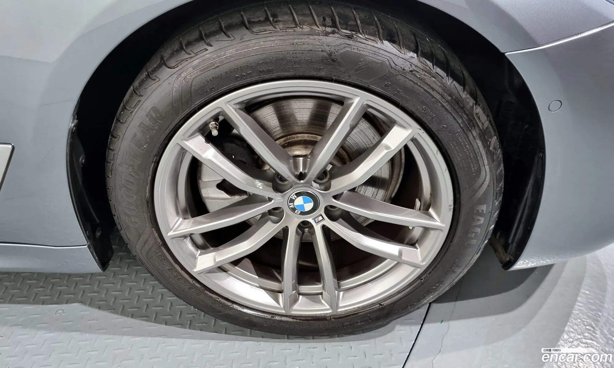 BMW 5 Series G30 520D M Sports Plus - фотография 5929442