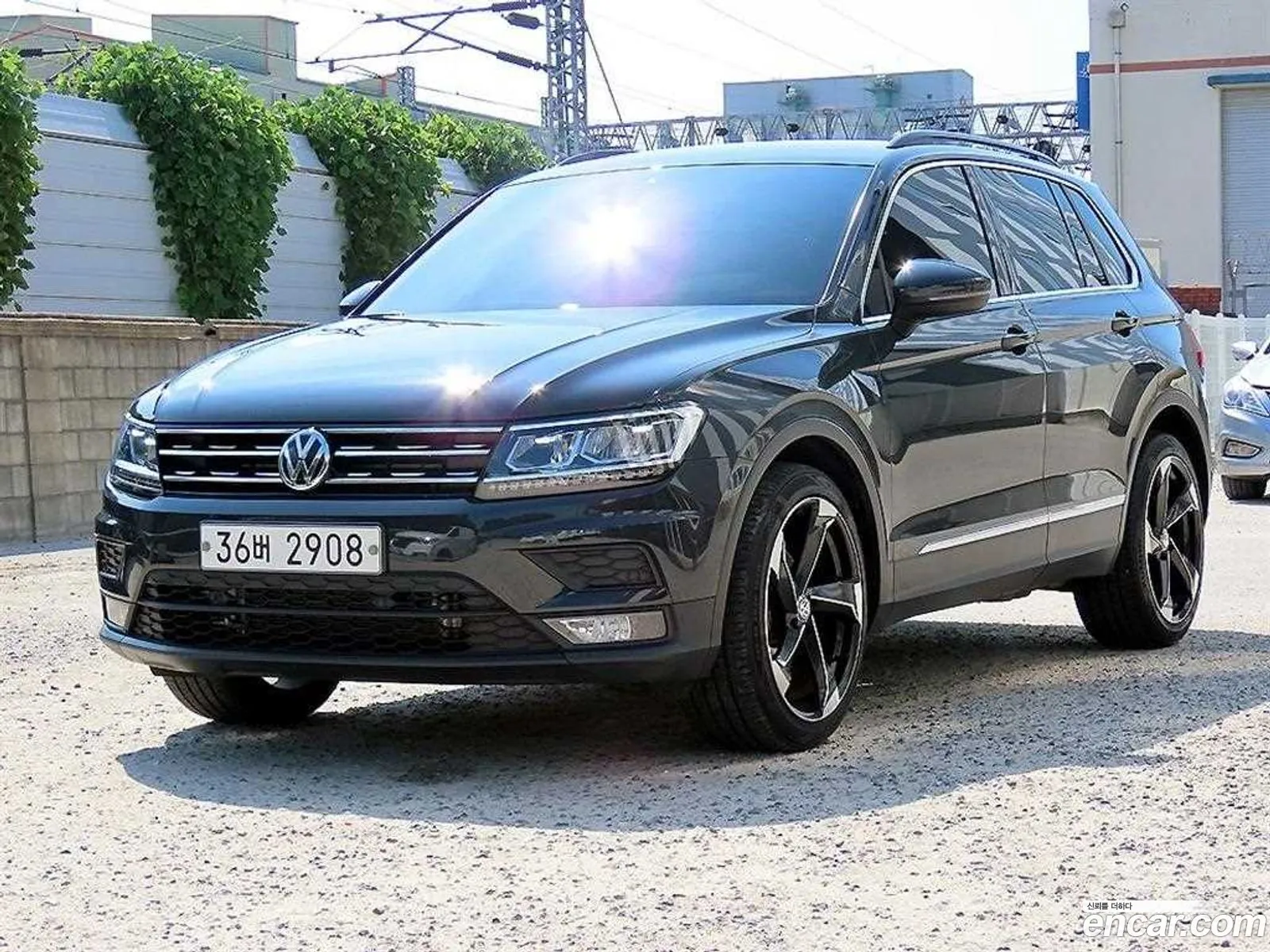 Volkswagen Tiguan 2Nd Generation 20 Tdi - фотография 12591186
