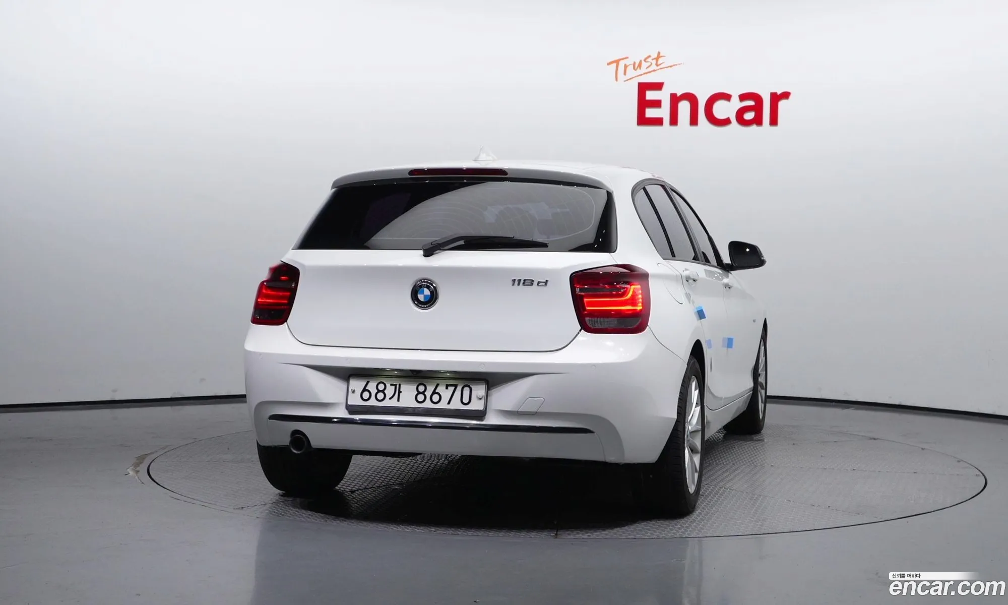 BMW 1 Series F20 118D Sports 5-Door - фотография 18422287