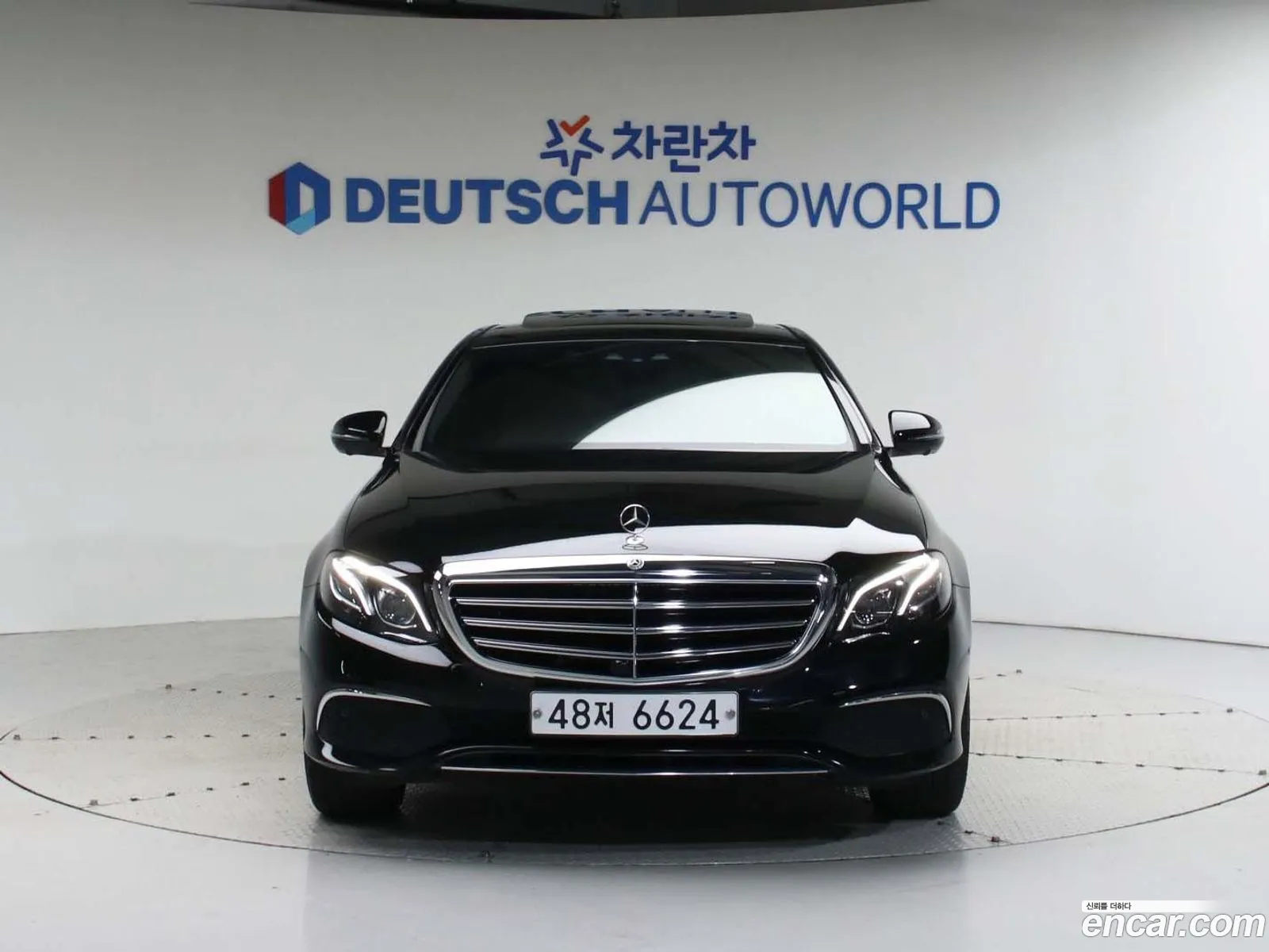 Mercedes E-Class W213 E300 4Matic Exclusive - фотография 19186497