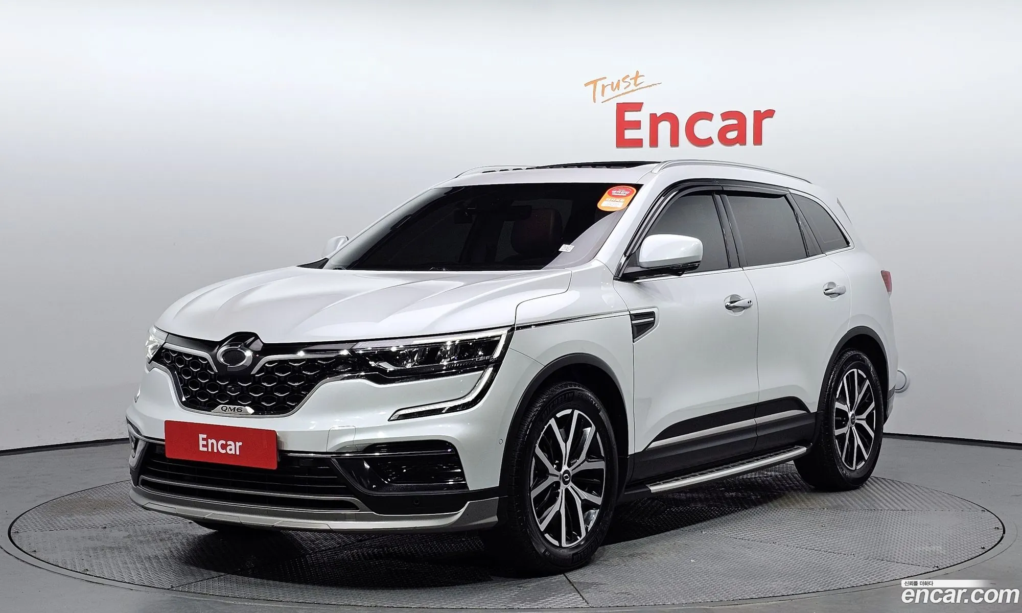 Renault Korea Samsung The New Qm6 20 Lpe Re Signature 2Wd - фотография 6975887