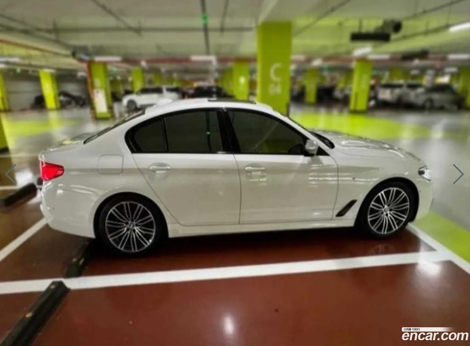 BMW 5 Series G30 530I xDrive M Sport Plus - фотография 6641712