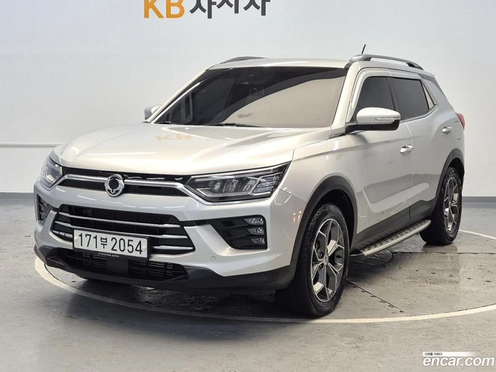 Kg Mobility Ssangyong Beautiful Korando Gasoline 15 2Wd C5 Plus - фотография 6972324