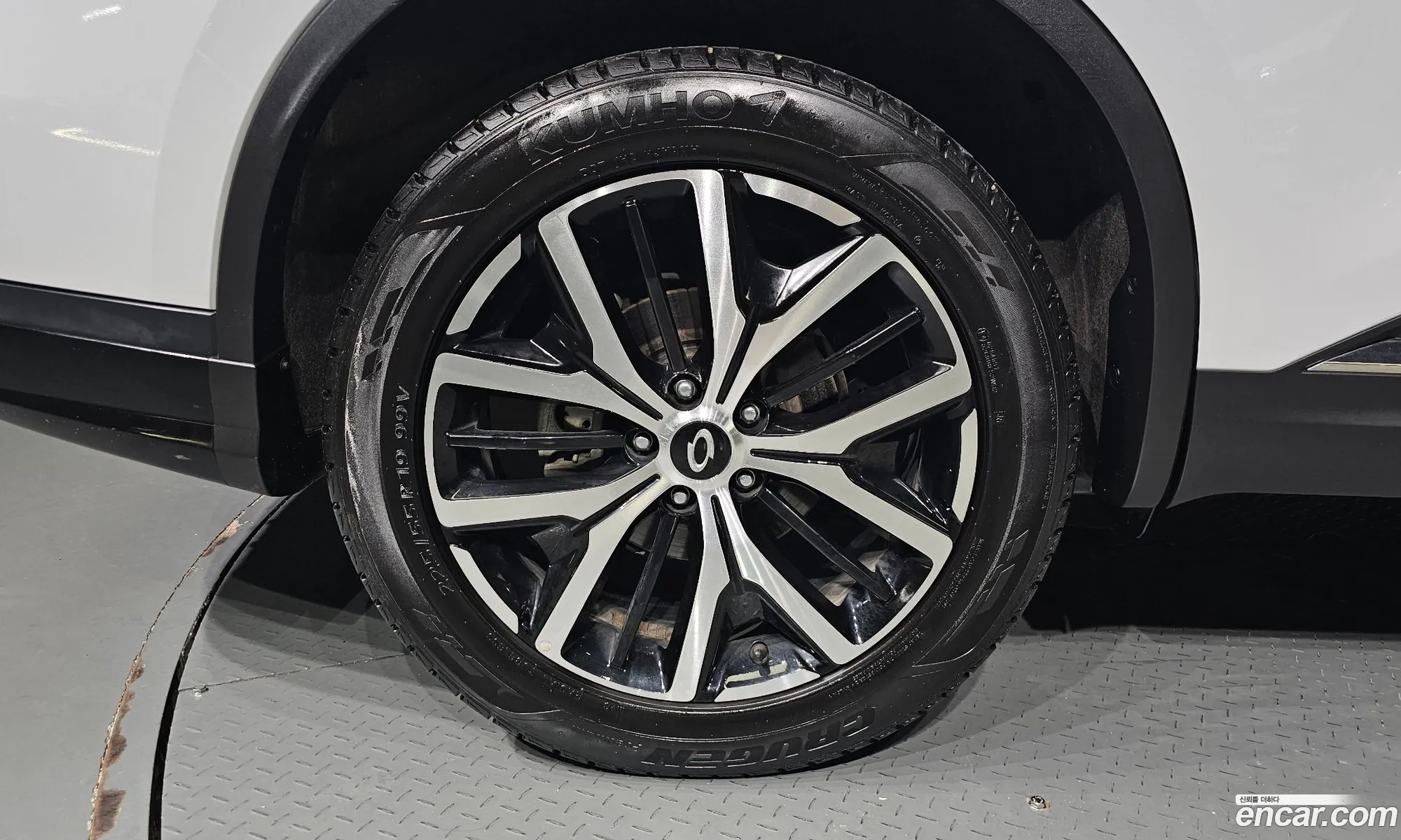 Renault Korea Samsung The New Qm6 20 Gde Re Signature 2Wd - фотография 7168075