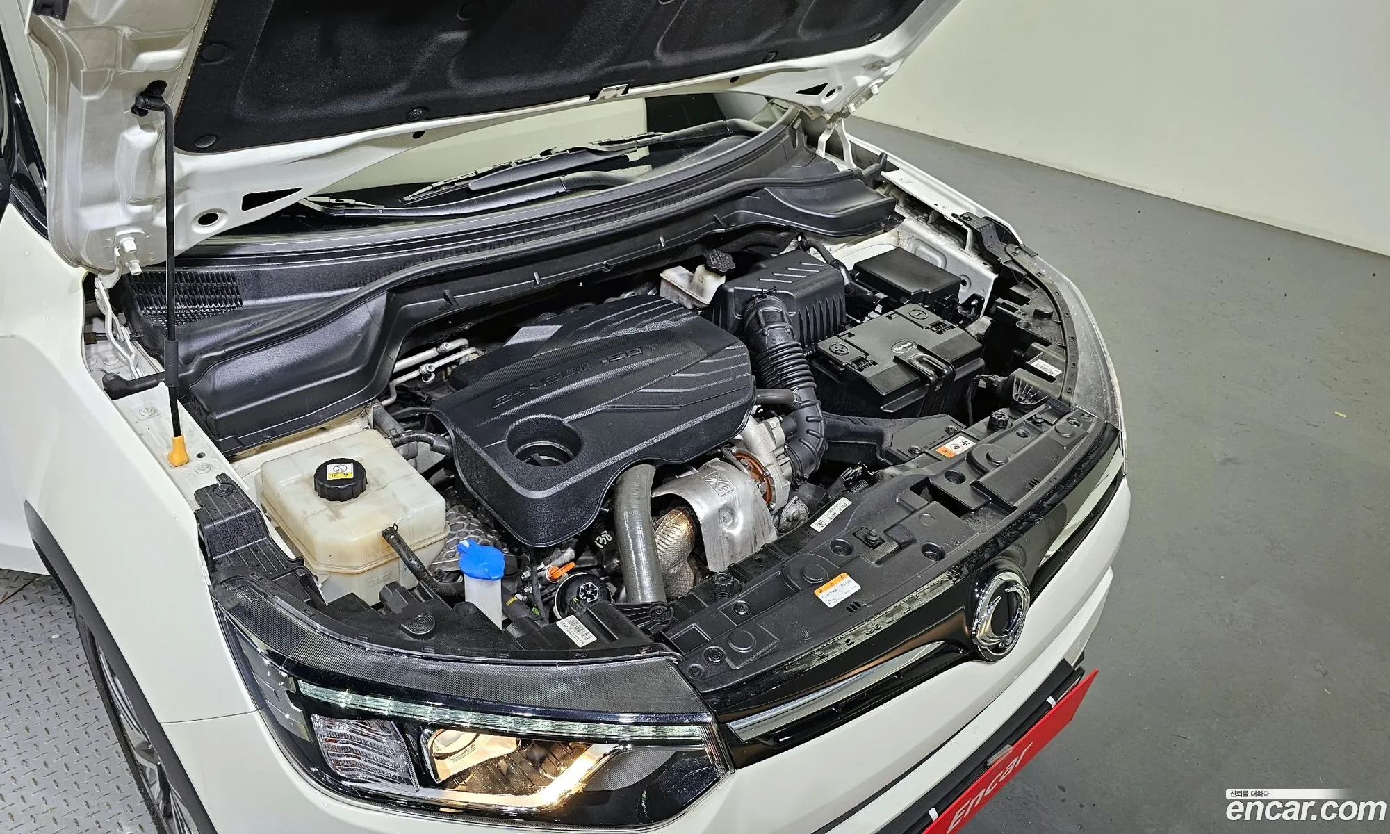 Kg Mobility Ssangyong Very New Tivoli Gasoline 15 2Wd V3 Special - фотография 8206641