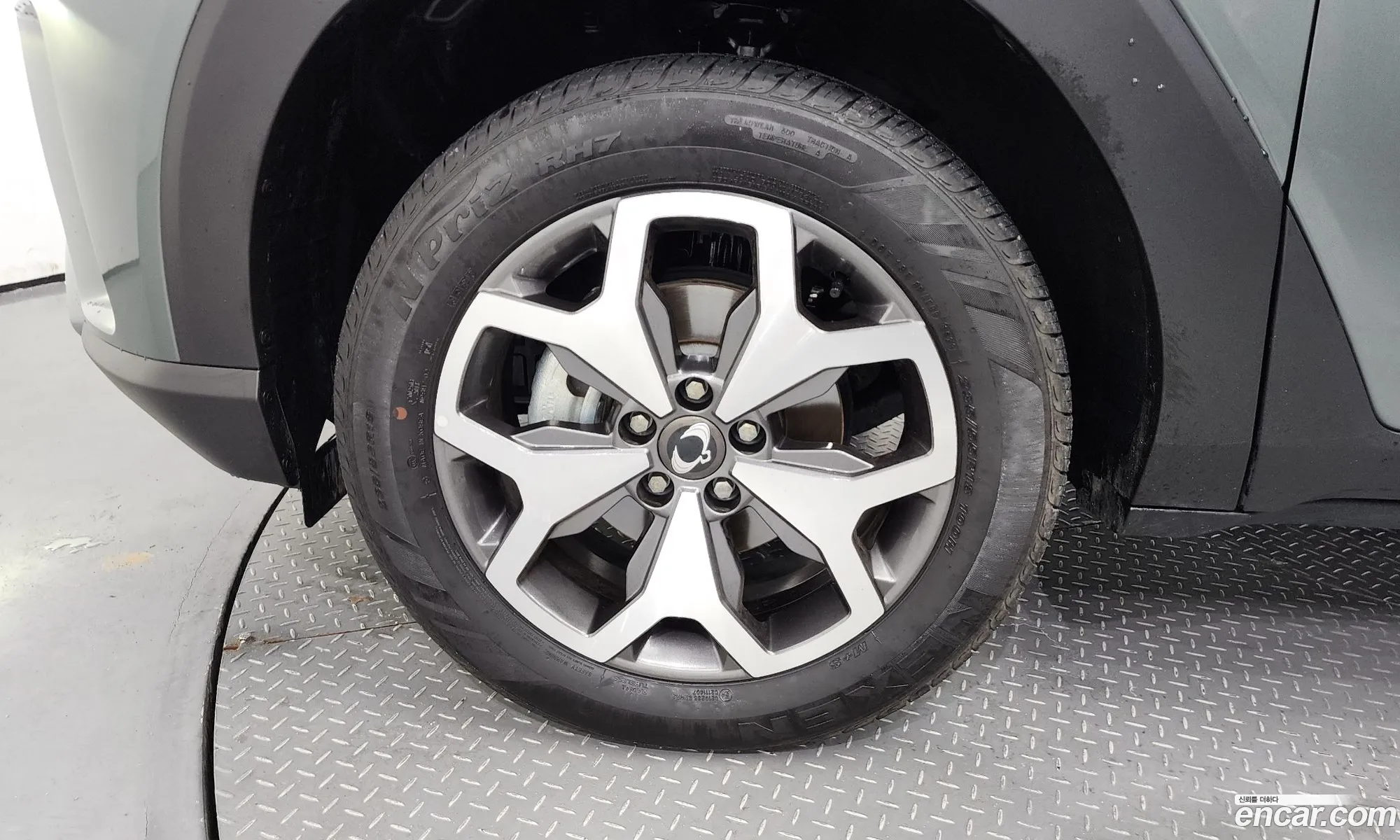 Kg Mobility Ssangyong Torres Gasoline 15 2Wd T7 - фотография 8206987