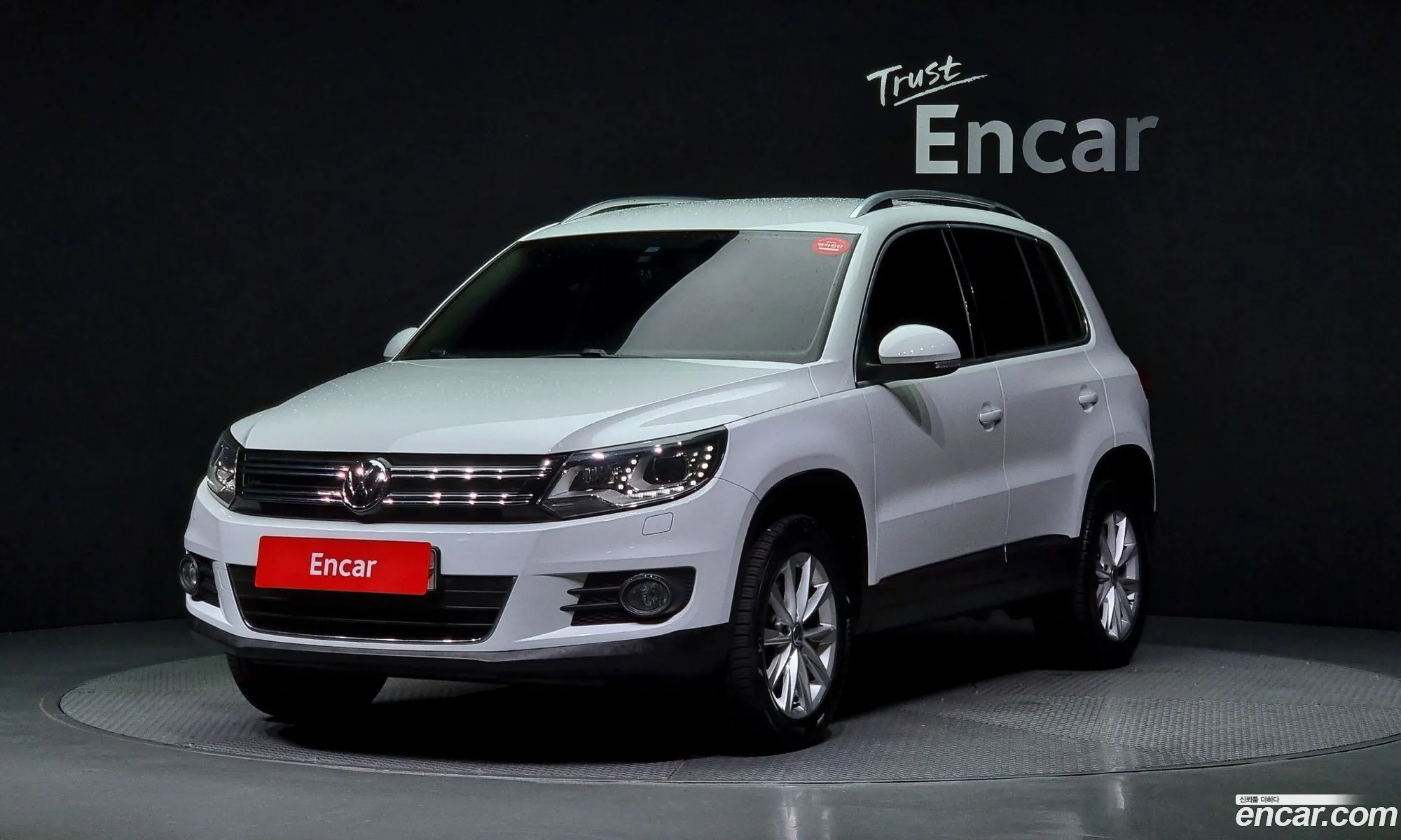Volkswagen New Tiguan 20 Tdi Comfort 5N - фотография 7937513