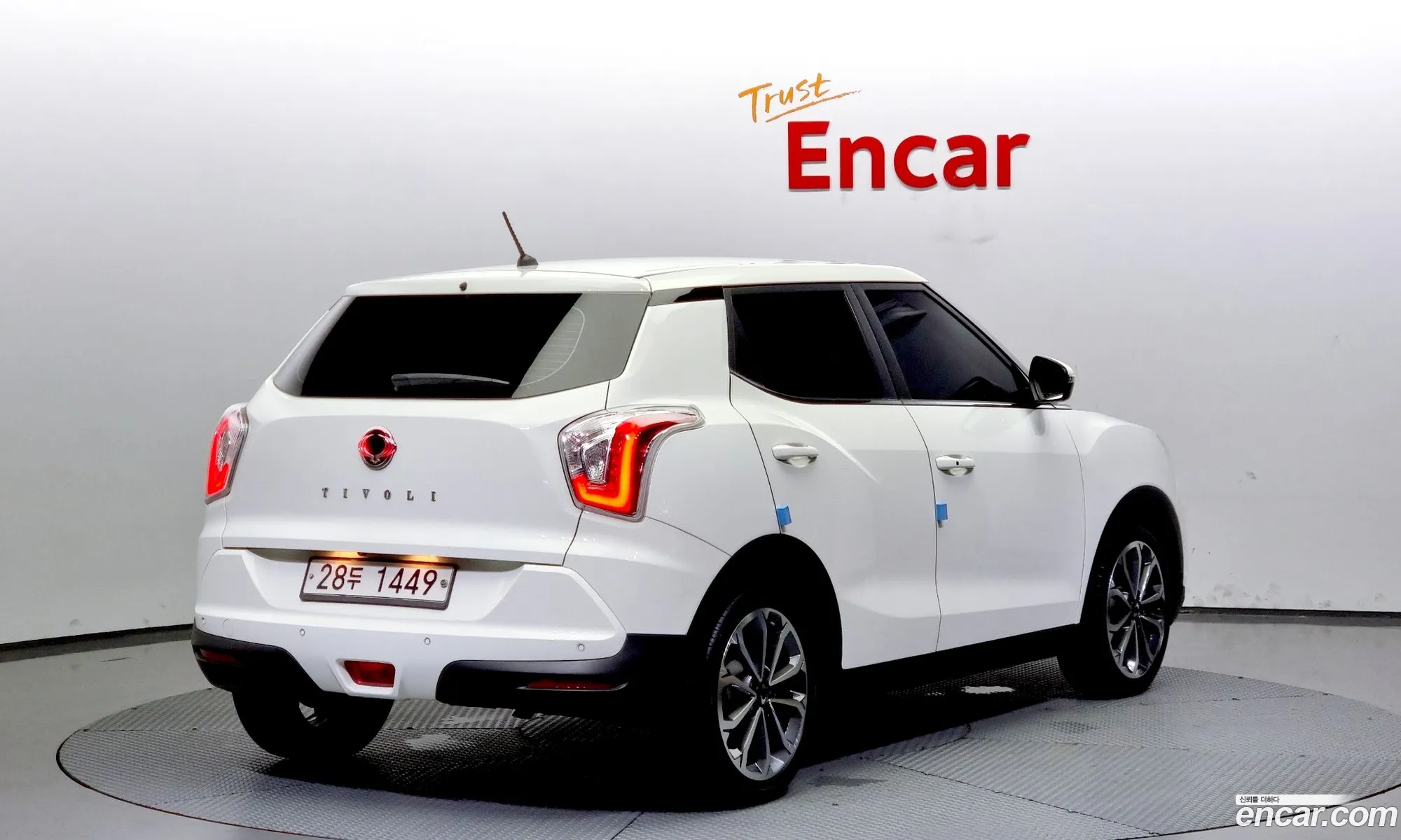 Kg Mobility Ssangyong Tivoli Armor Gear Edition 2Wd - фотография 8198546