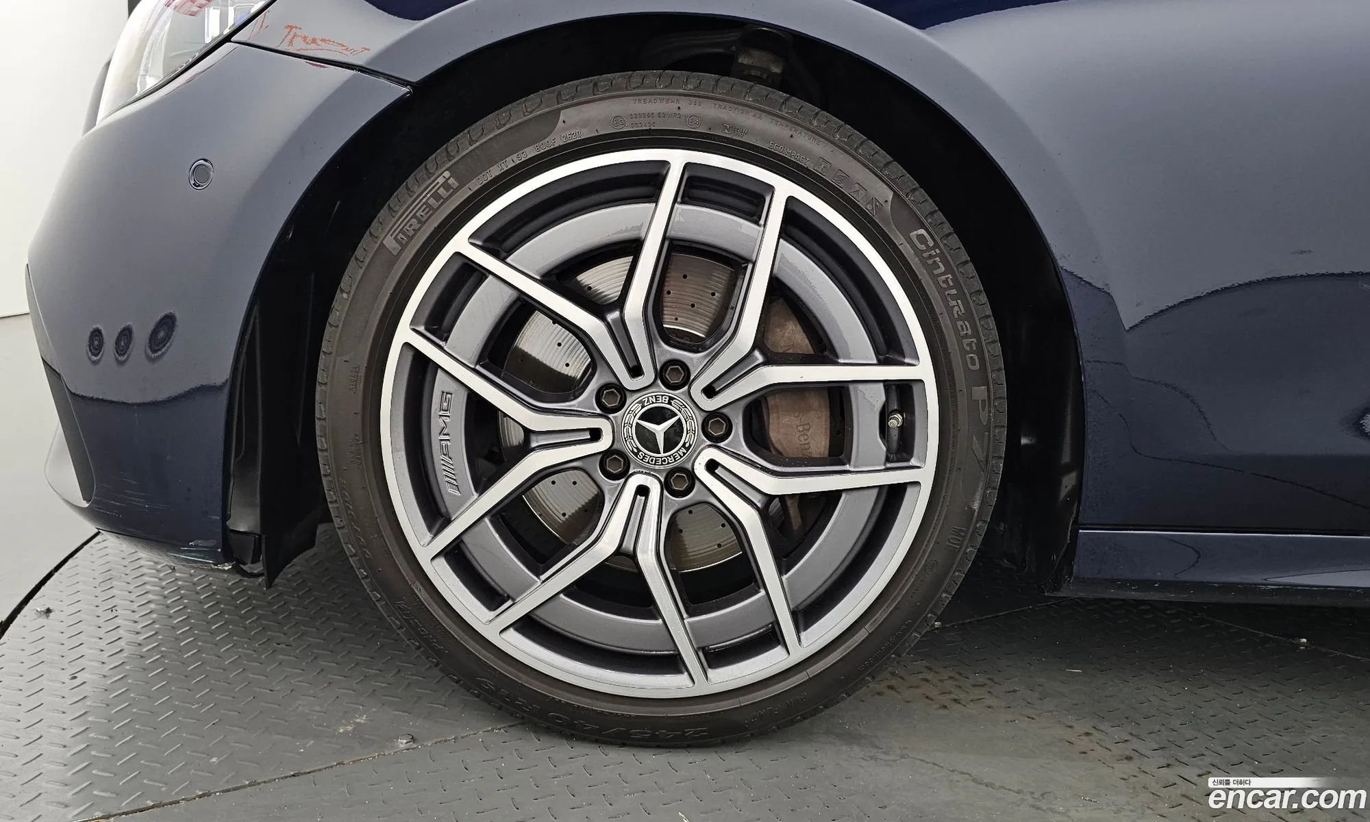 Mercedes E-Class W213 E220D 4Matic Amg Line - фотография 19133213