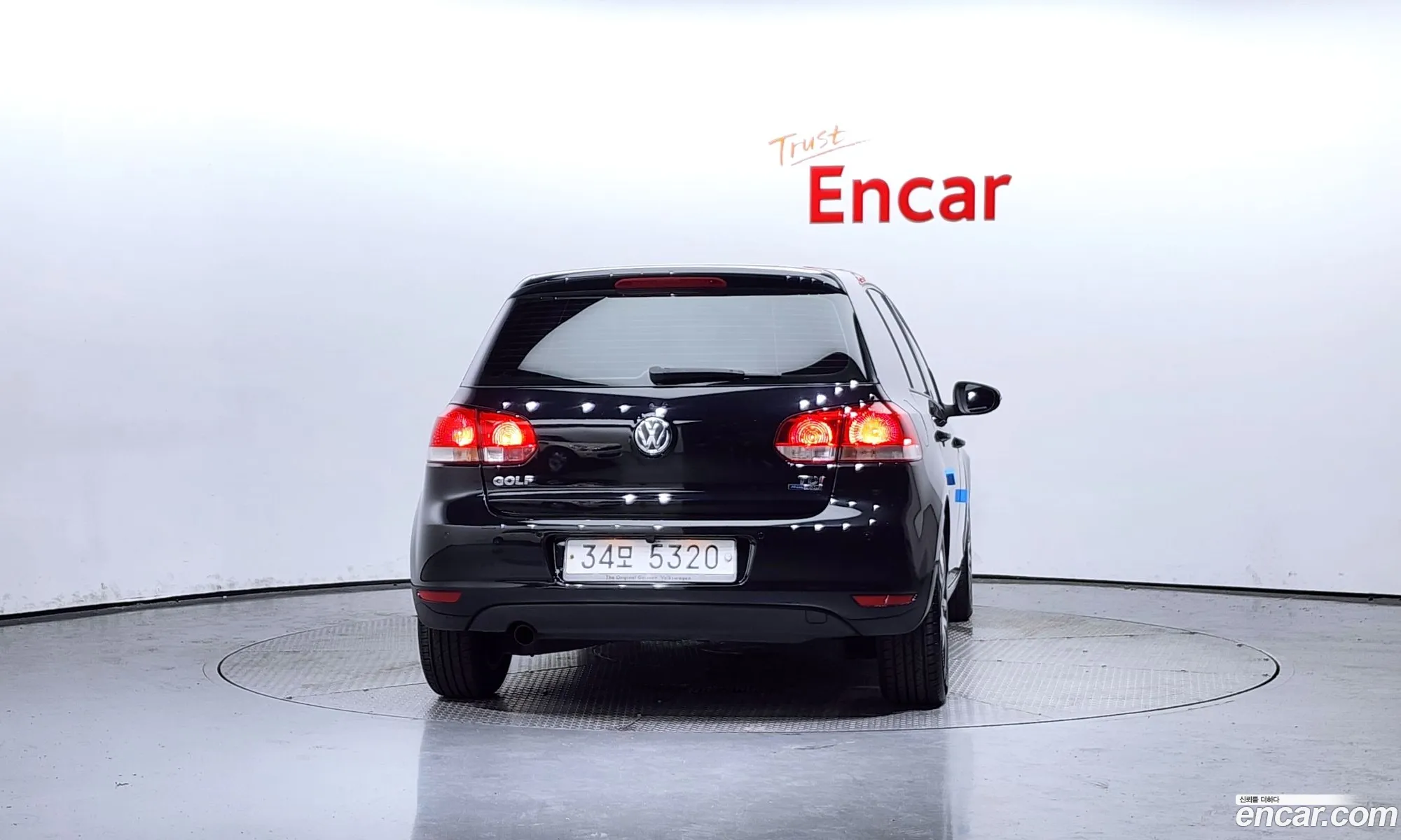 Volkswagen Golf 6Th Generation 16 Tdi Bluemotion - фотография 7907337