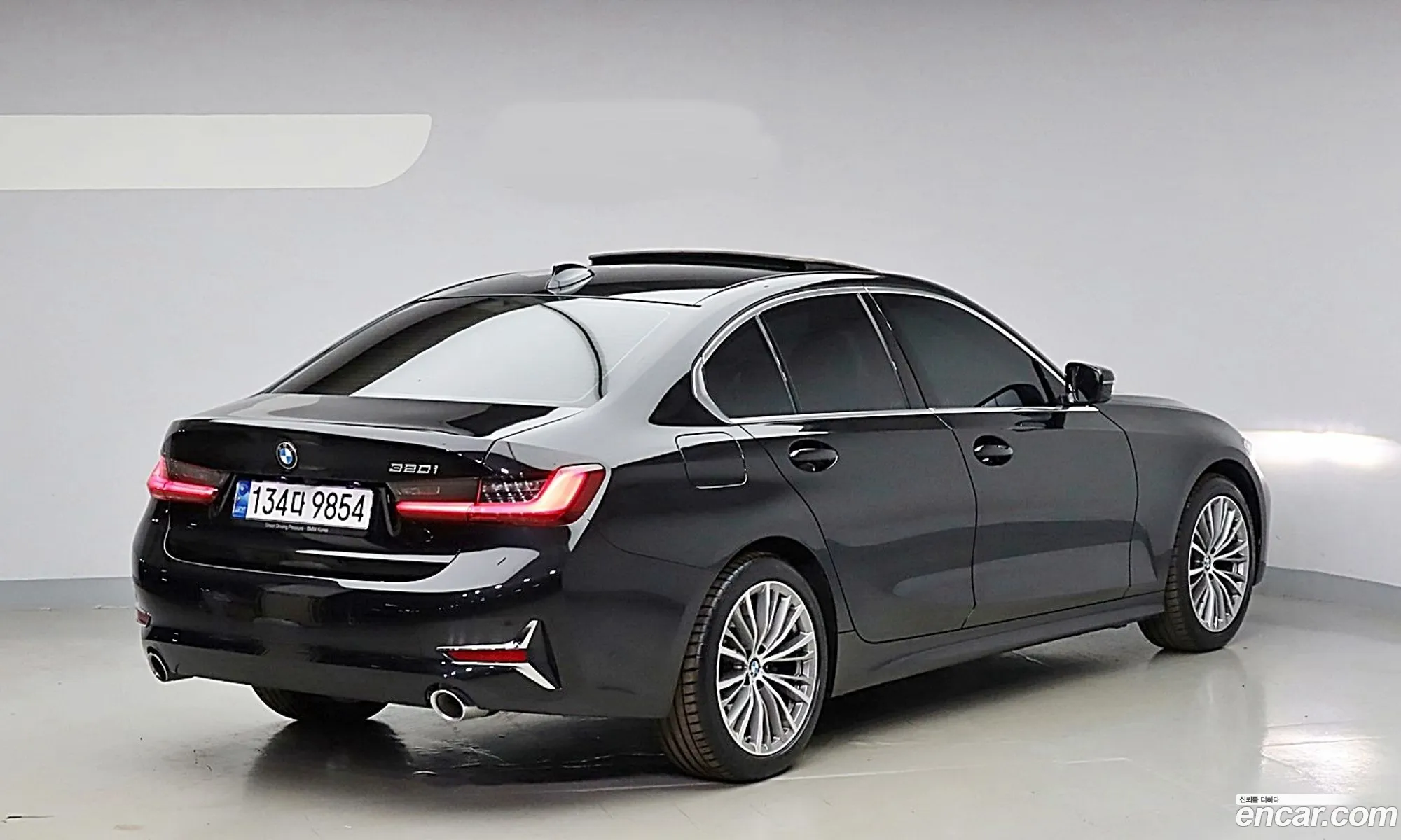 BMW 3 Series G20 320I Luxury - фотография 18317707