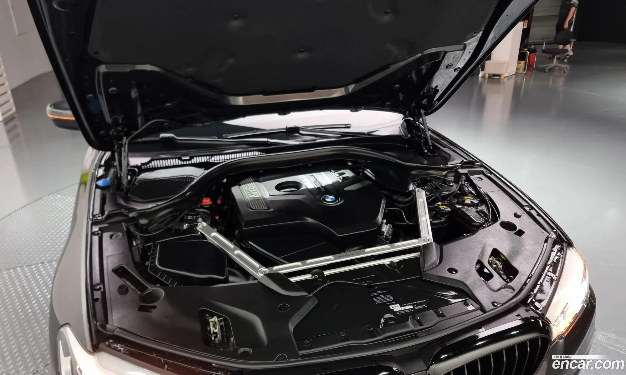 BMW 5 Series G30 530I xDrive Luxury Plus - фотография 18389263