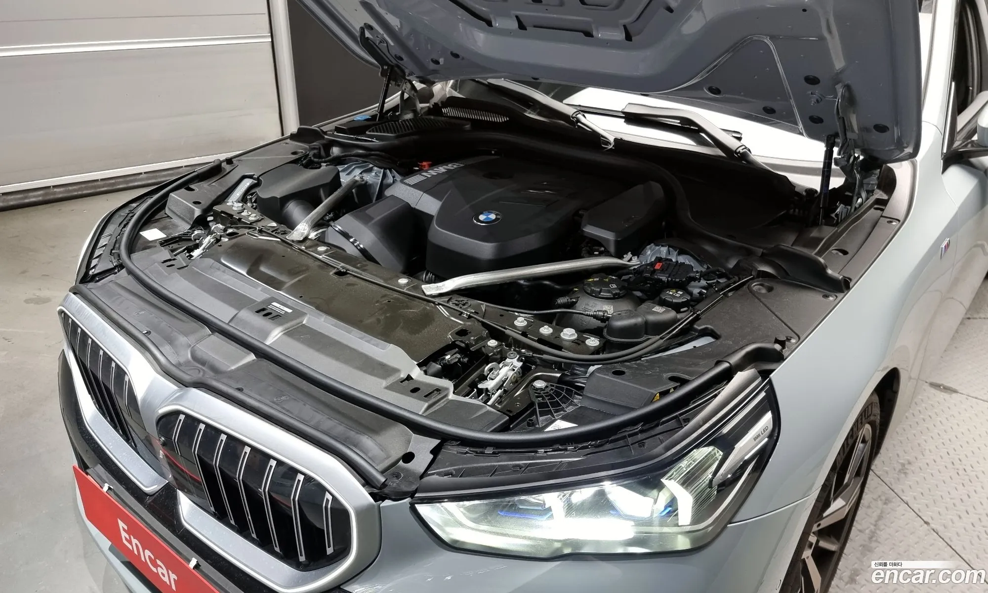 BMW 5 Series G60 530I xDrive M Sports - фотография 7265427