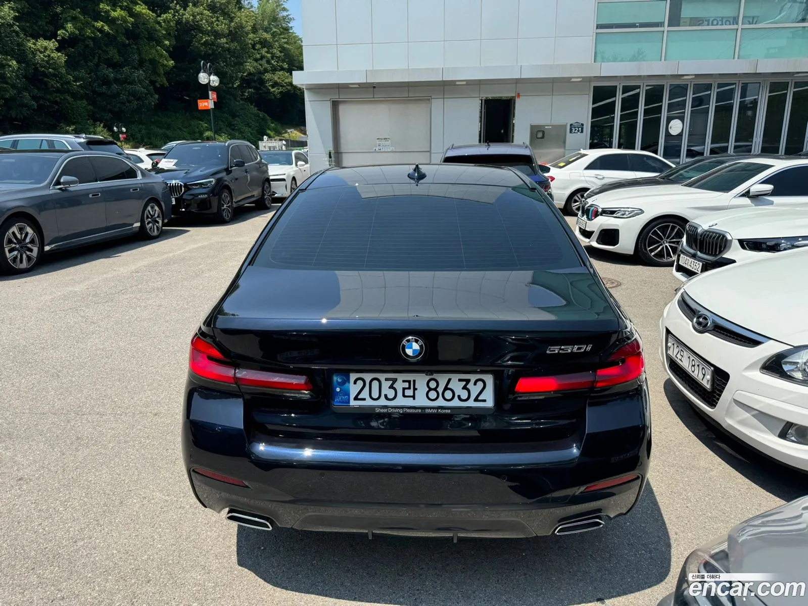 BMW 5 Series G30 530I xDrive M Sports - фотография 18338376