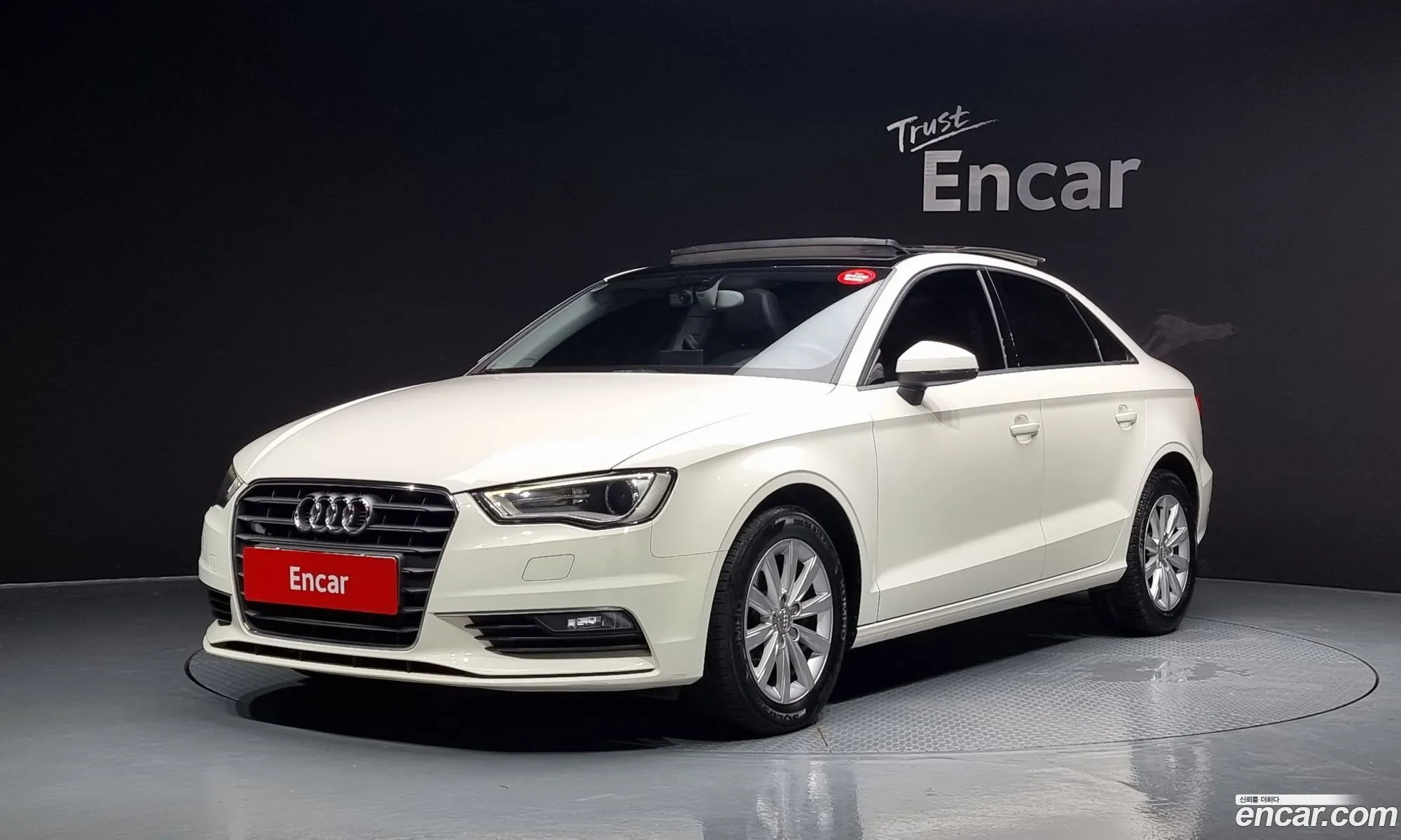Audi New A3 25 Tdi Dynamic 8V - фотография 16374193