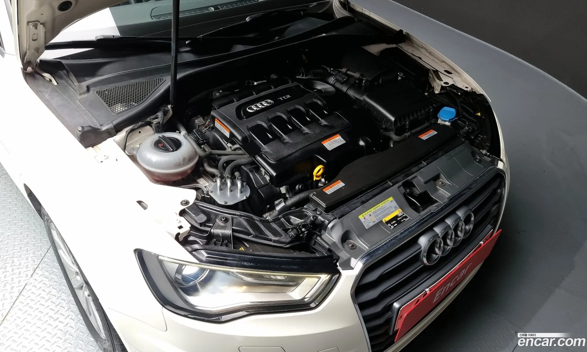 Audi New A3 25 Tdi Dynamic 8V - фотография 16374198