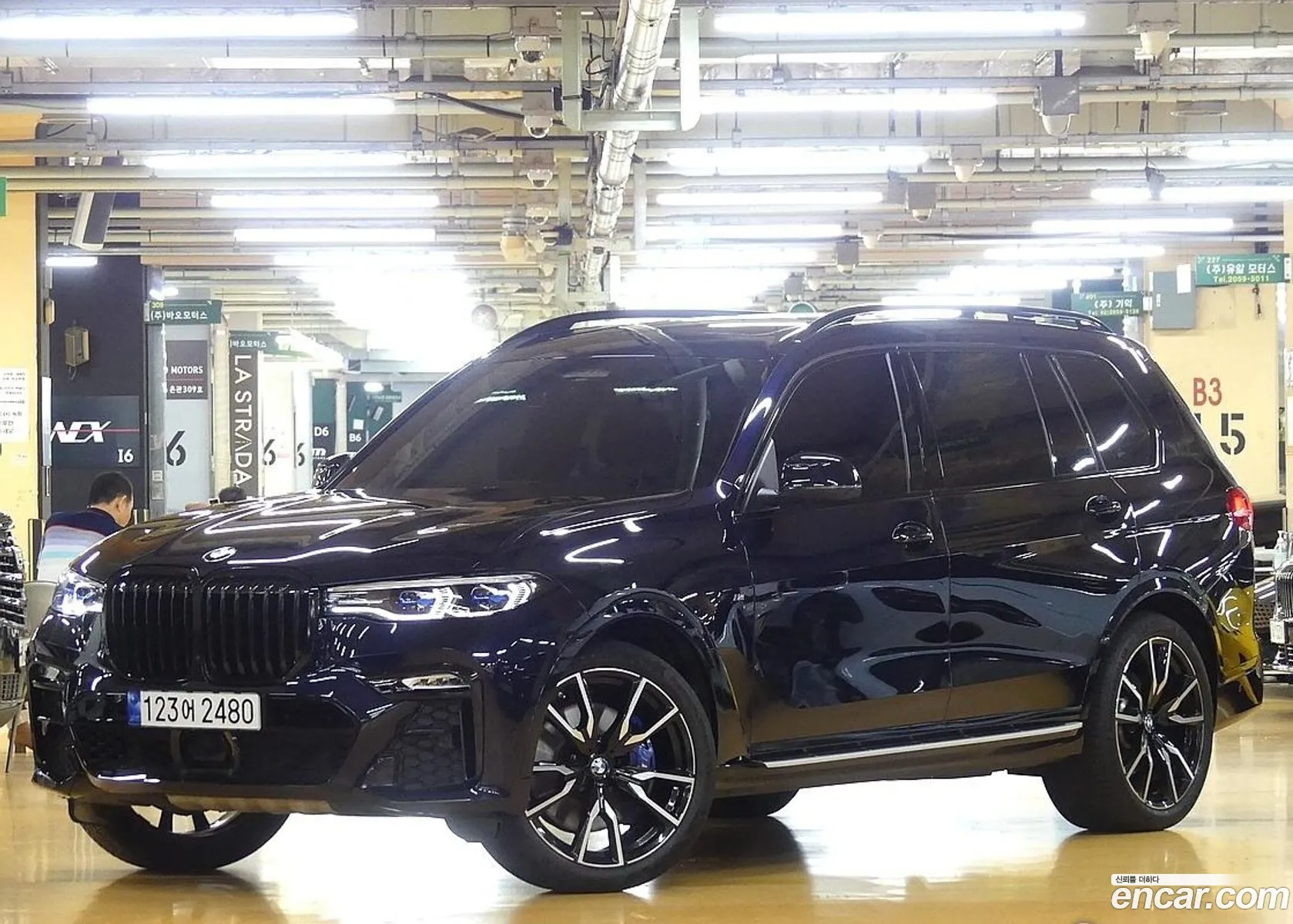 BMW X7 G07 ​​xDrive 40I M Sports 6-Seater - фотография 2622288