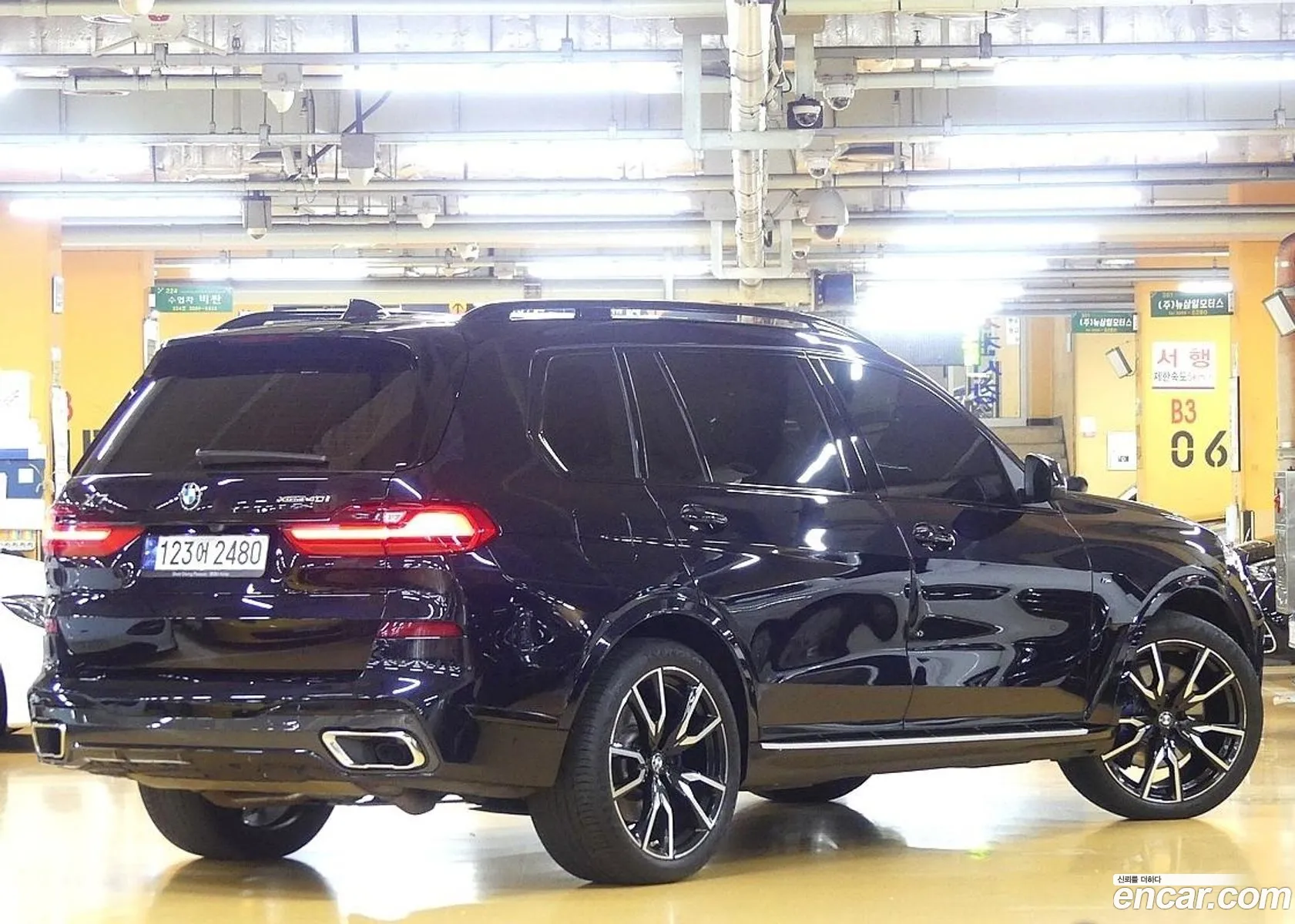 BMW X7 G07 ​​xDrive 40I M Sports 6-Seater - фотография 2622289