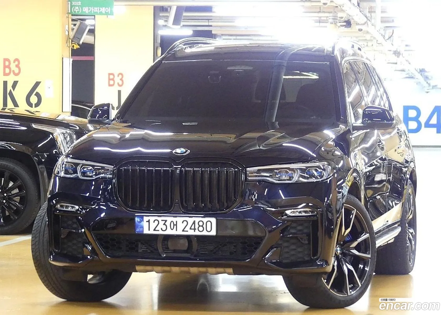 BMW X7 G07 ​​xDrive 40I M Sports 6-Seater - фотография 2622290