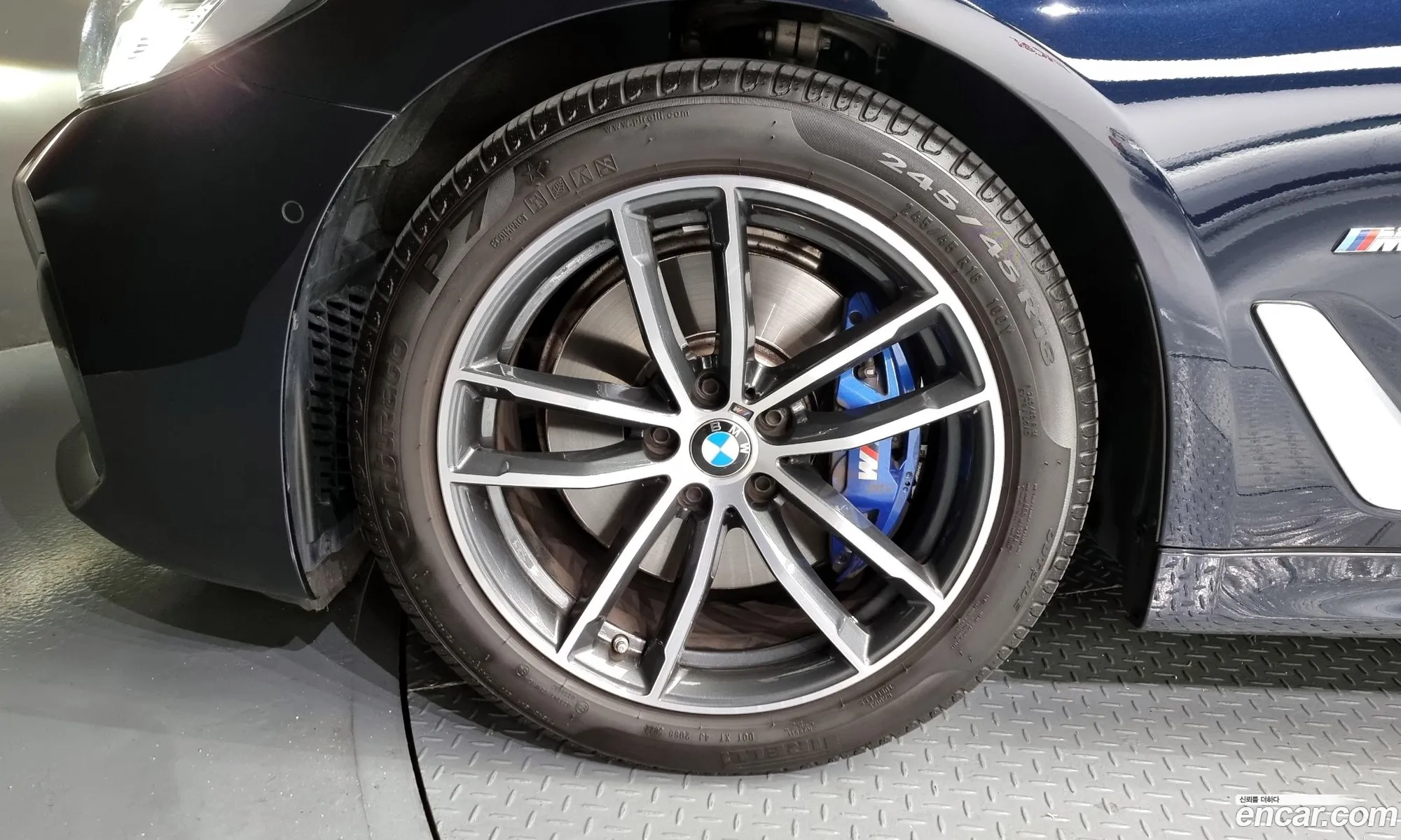 BMW 5 Series G30 520I M Sports - фотография 5184828