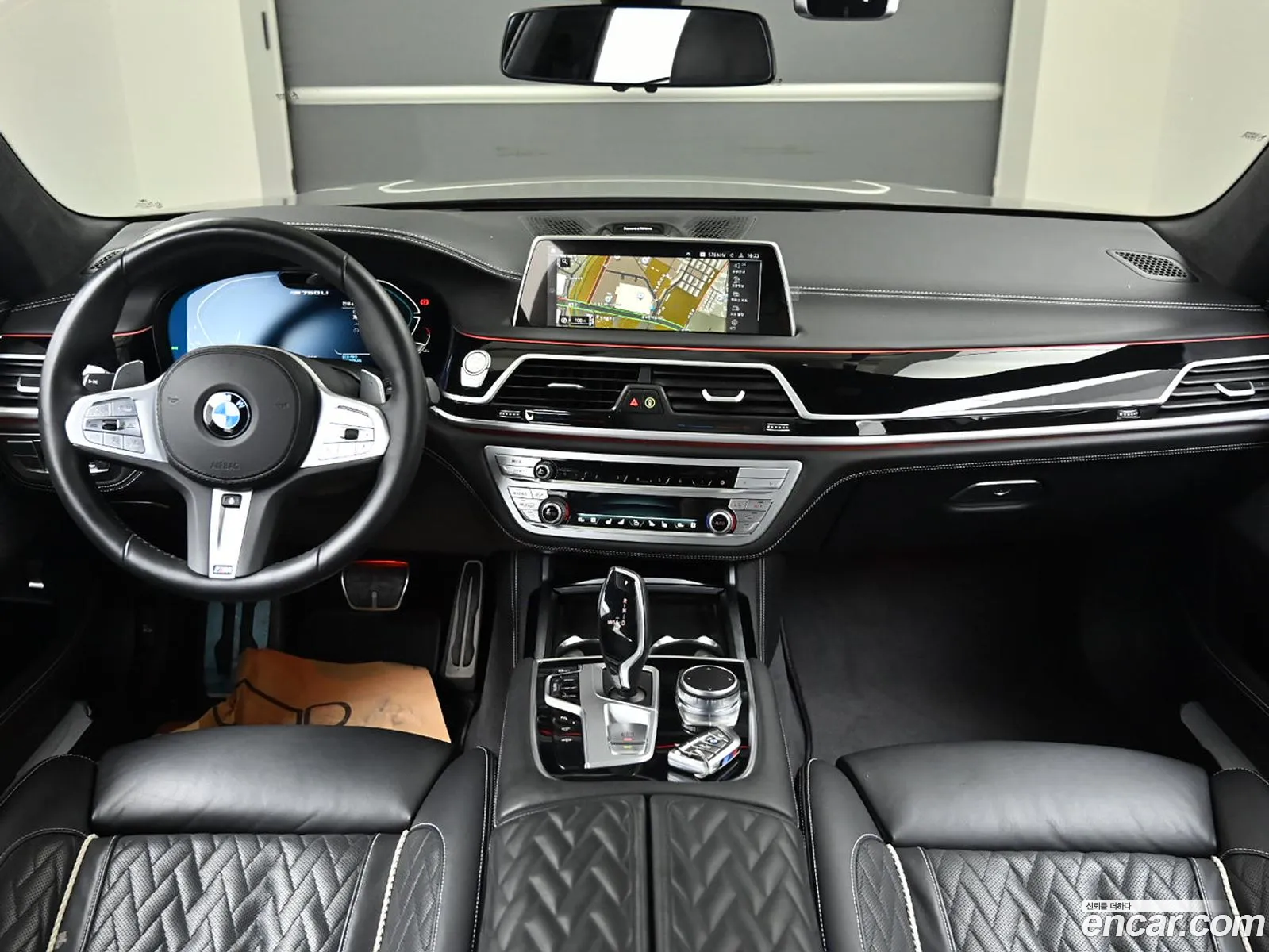BMW 7 Series G11 M760Li xDrive - фотография 6831305